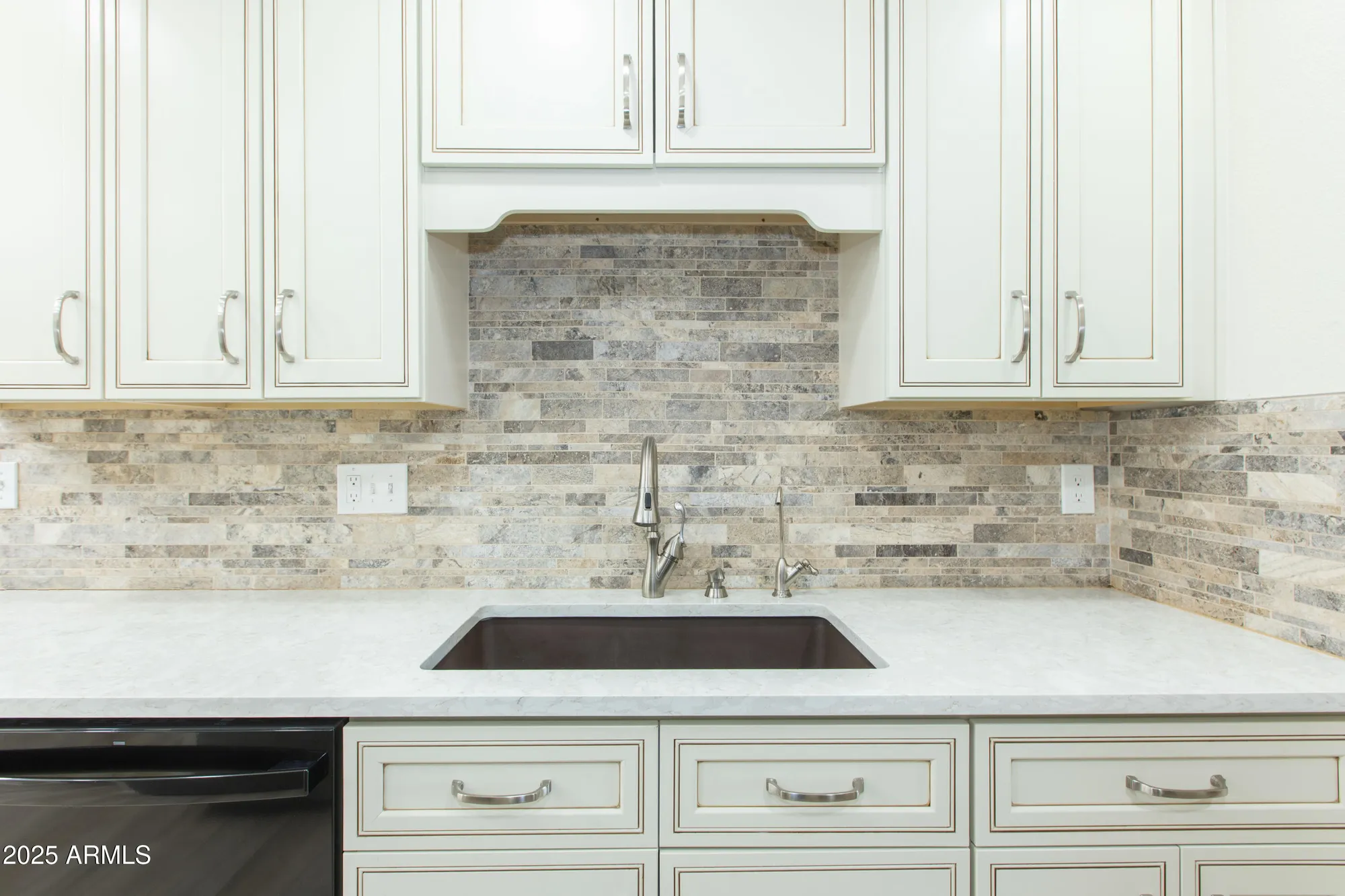 Property Slideshow image 27 of 68 | 4533 e florian cir, Mesa, AZ, 85206