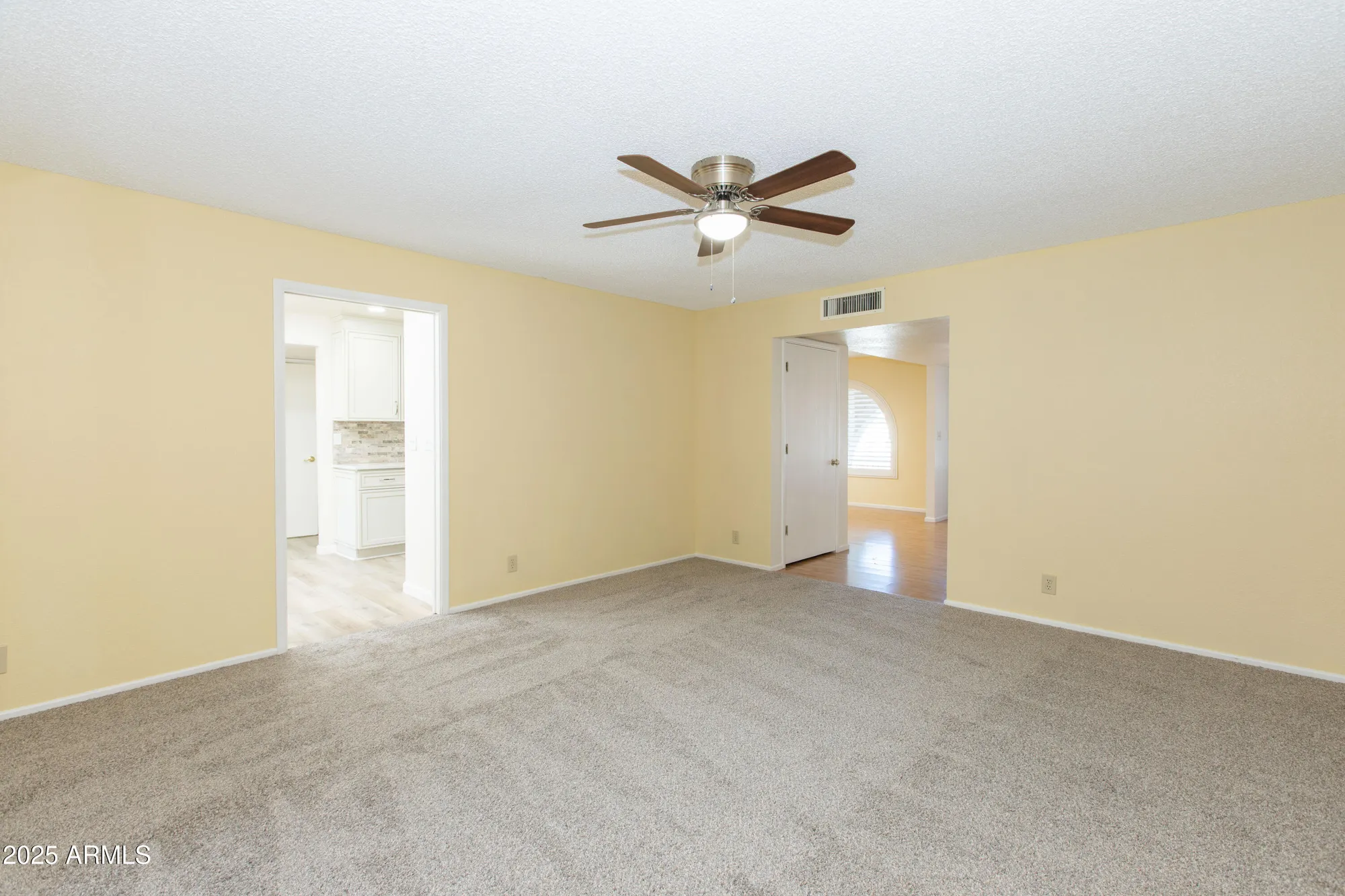 Property Slideshow image 19 of 68 | 4533 e florian cir, Mesa, AZ, 85206