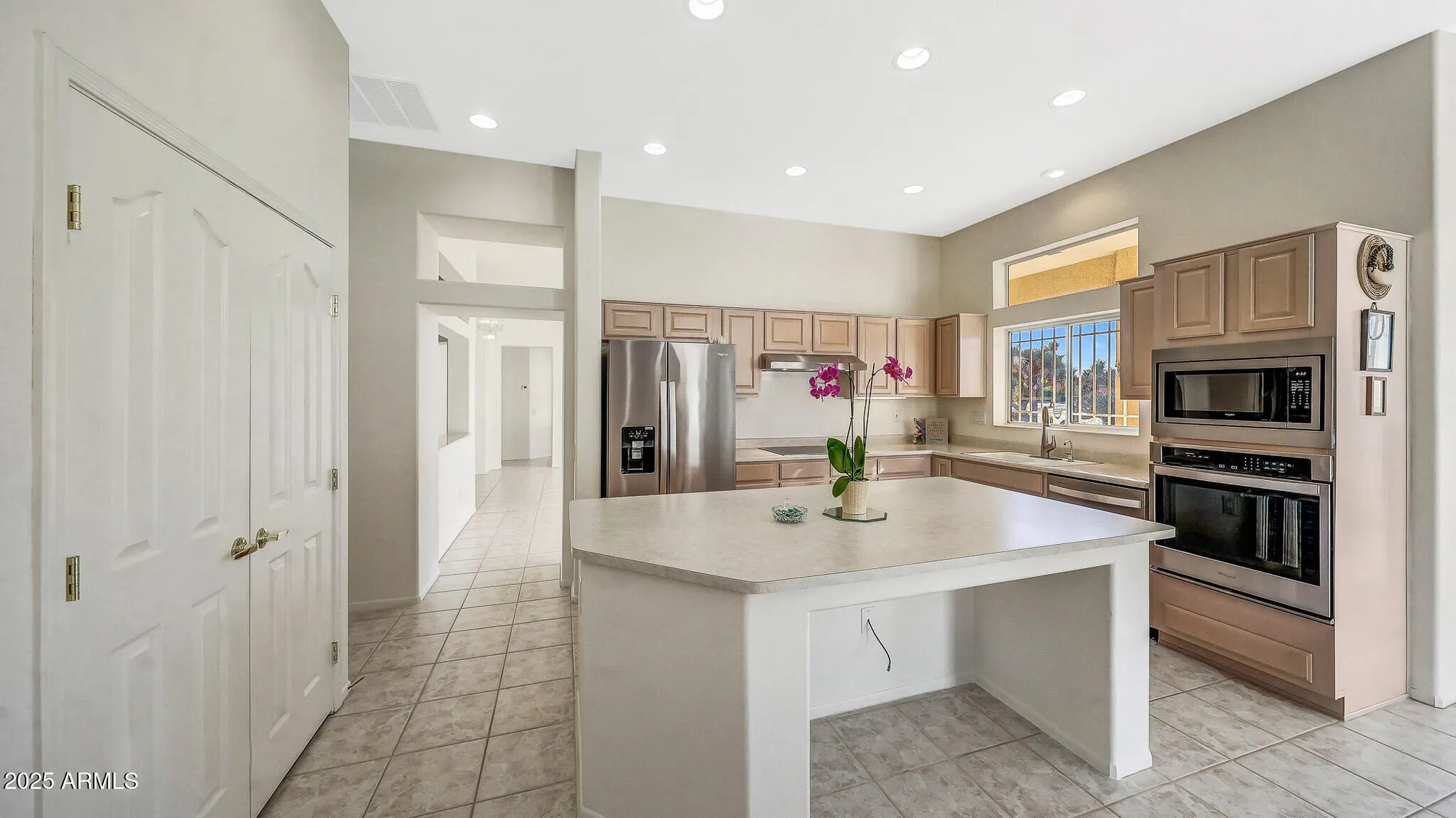 Property Slideshow image 10 of 52 | 13611 w via tercero, Sun City West, AZ, 85375