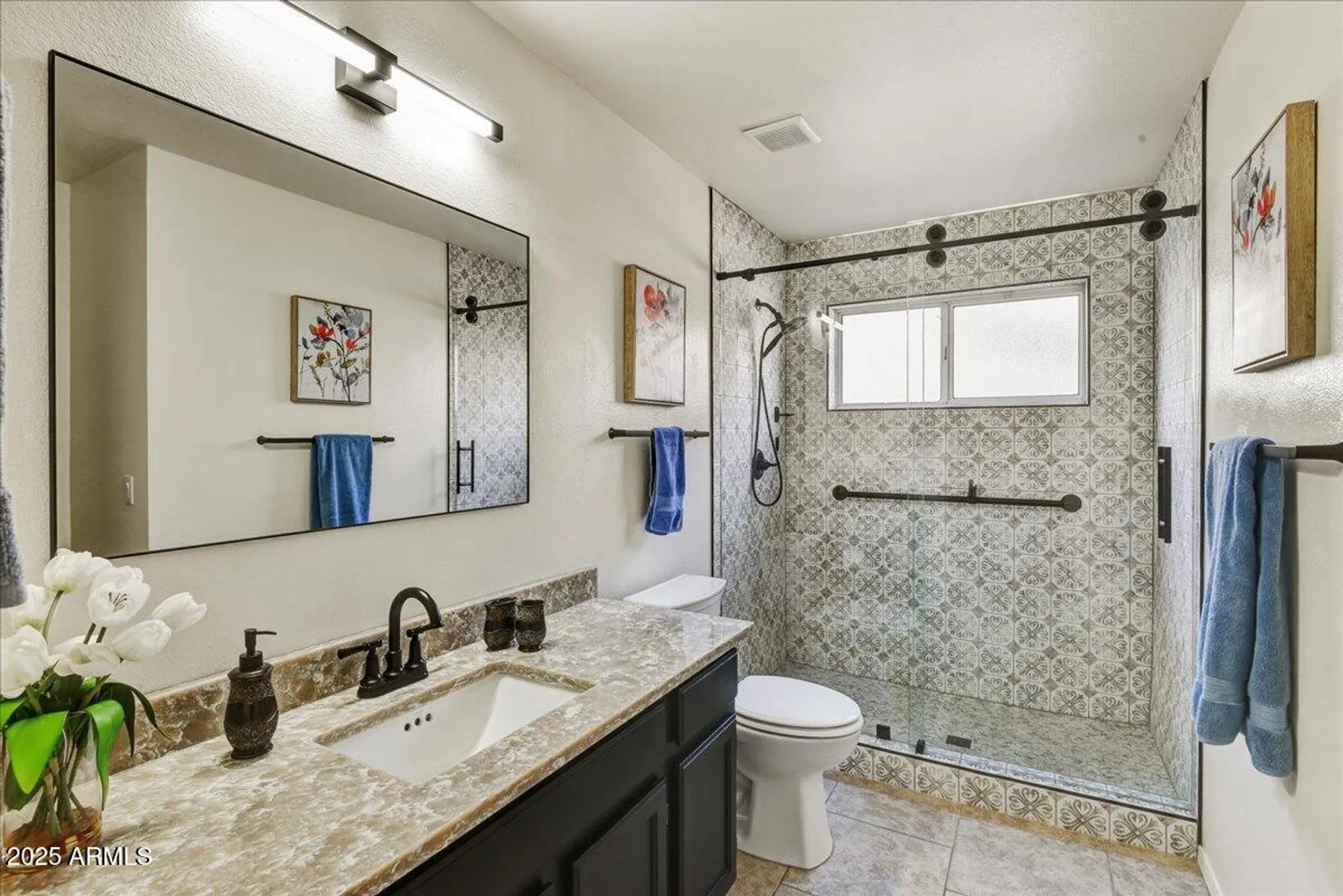 Property Slideshow image 12 of 24 | 8529 w rosemonte dr, Peoria, AZ, 85382