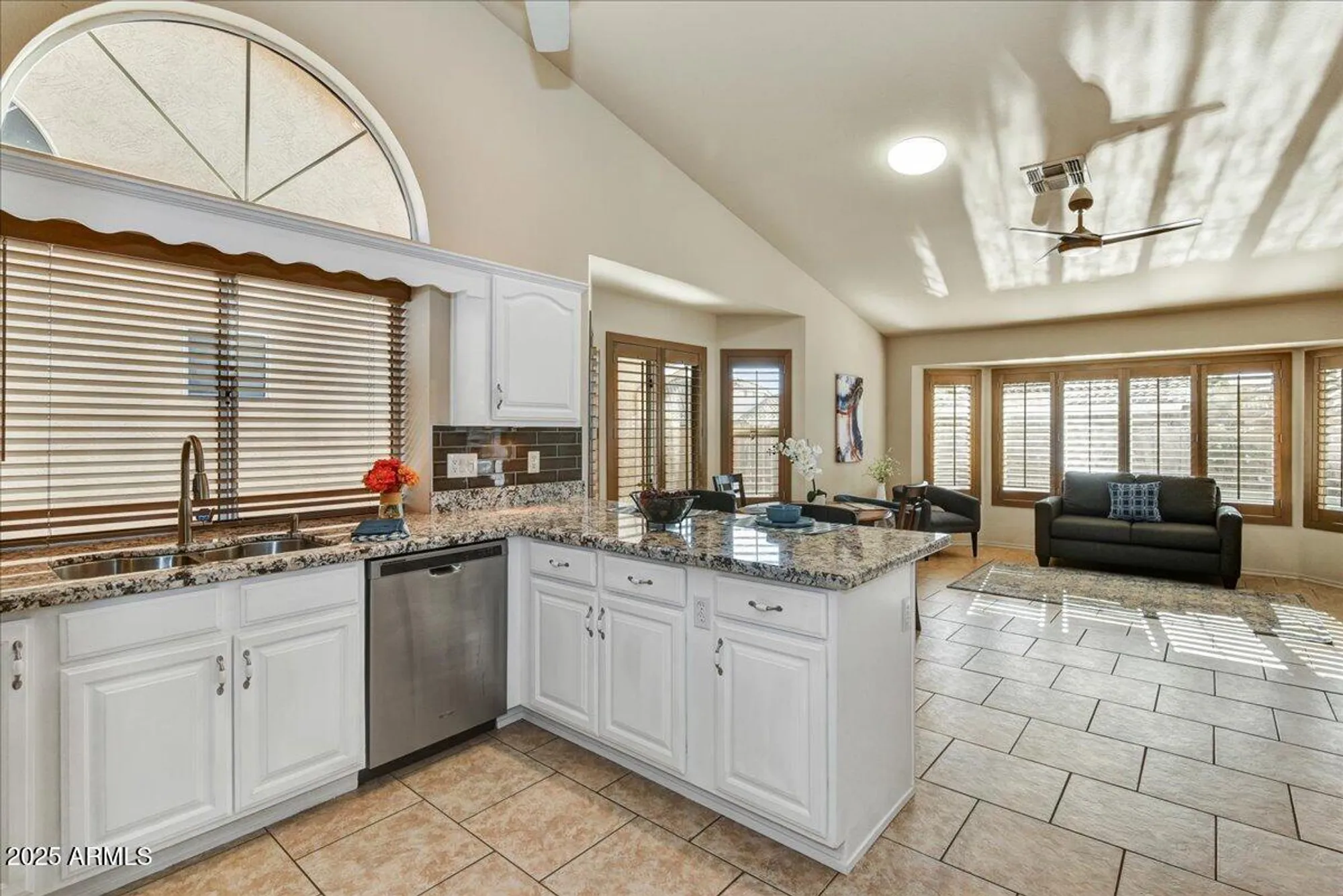 Property Slideshow image 6 of 24 | 8529 w rosemonte dr, Peoria, AZ, 85382
