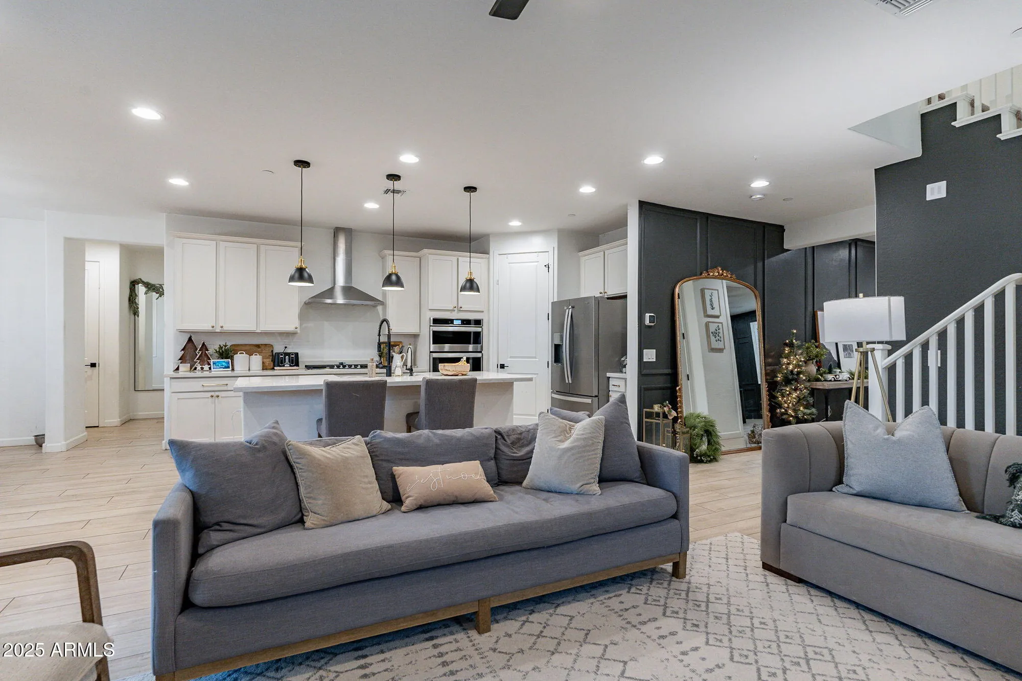 Property Slideshow image 9 of 51 | 13182 w crestvale dr, Peoria, AZ, 85383