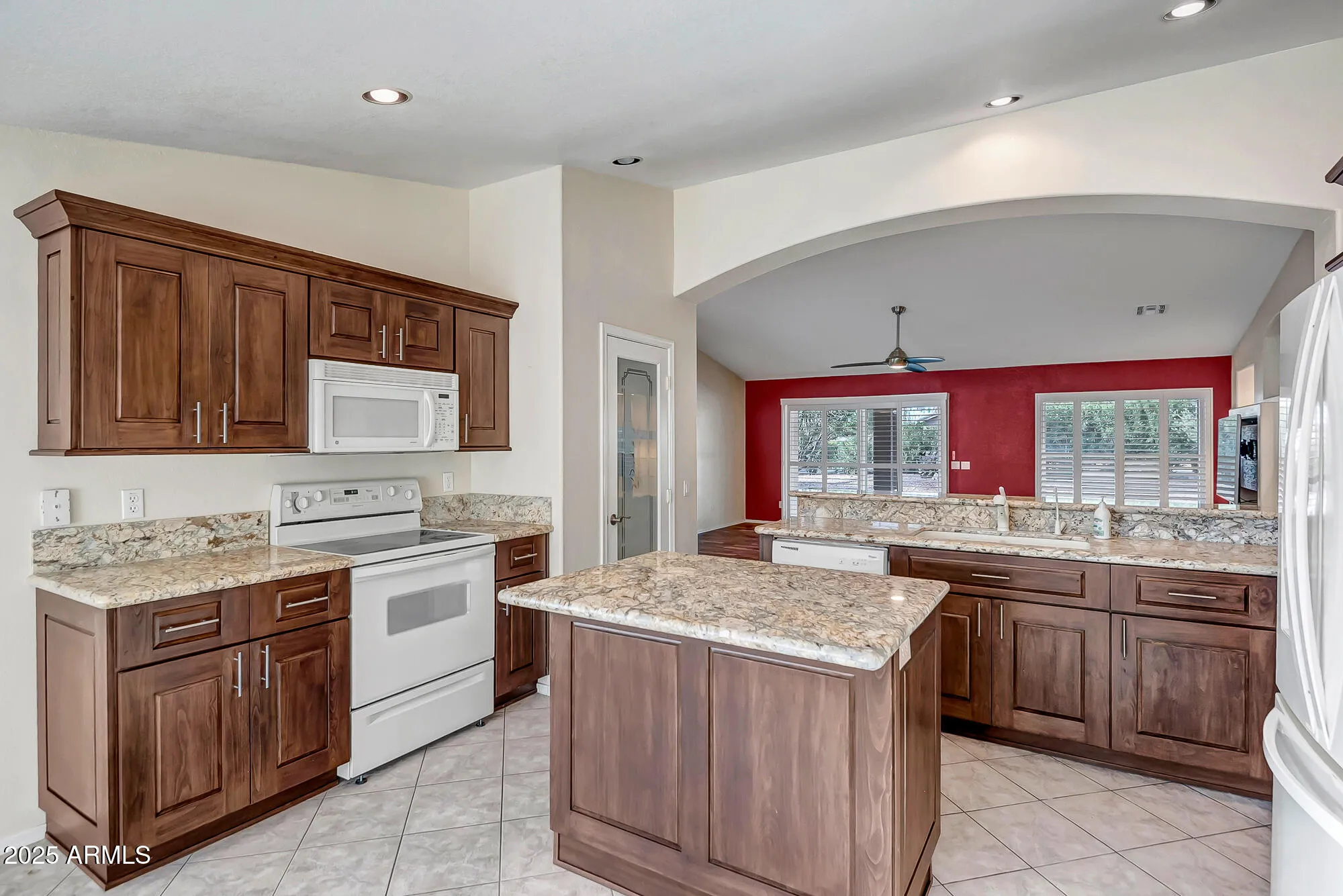 Property Slideshow image 8 of 15 | 4022 n 156th dr, Goodyear, AZ, 85395