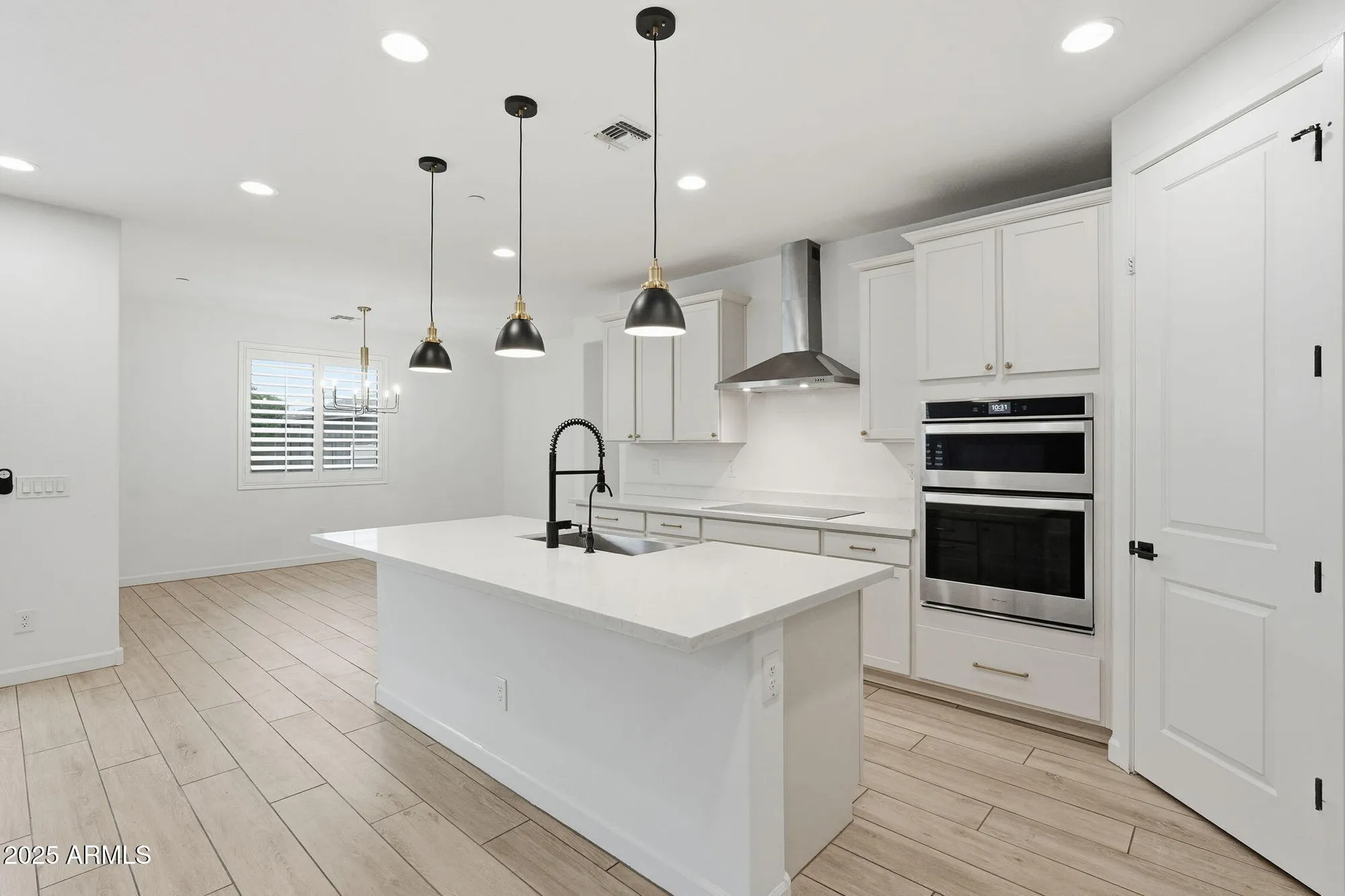 Property Slideshow image 11 of 51 | 13182 w crestvale dr, Peoria, AZ, 85383