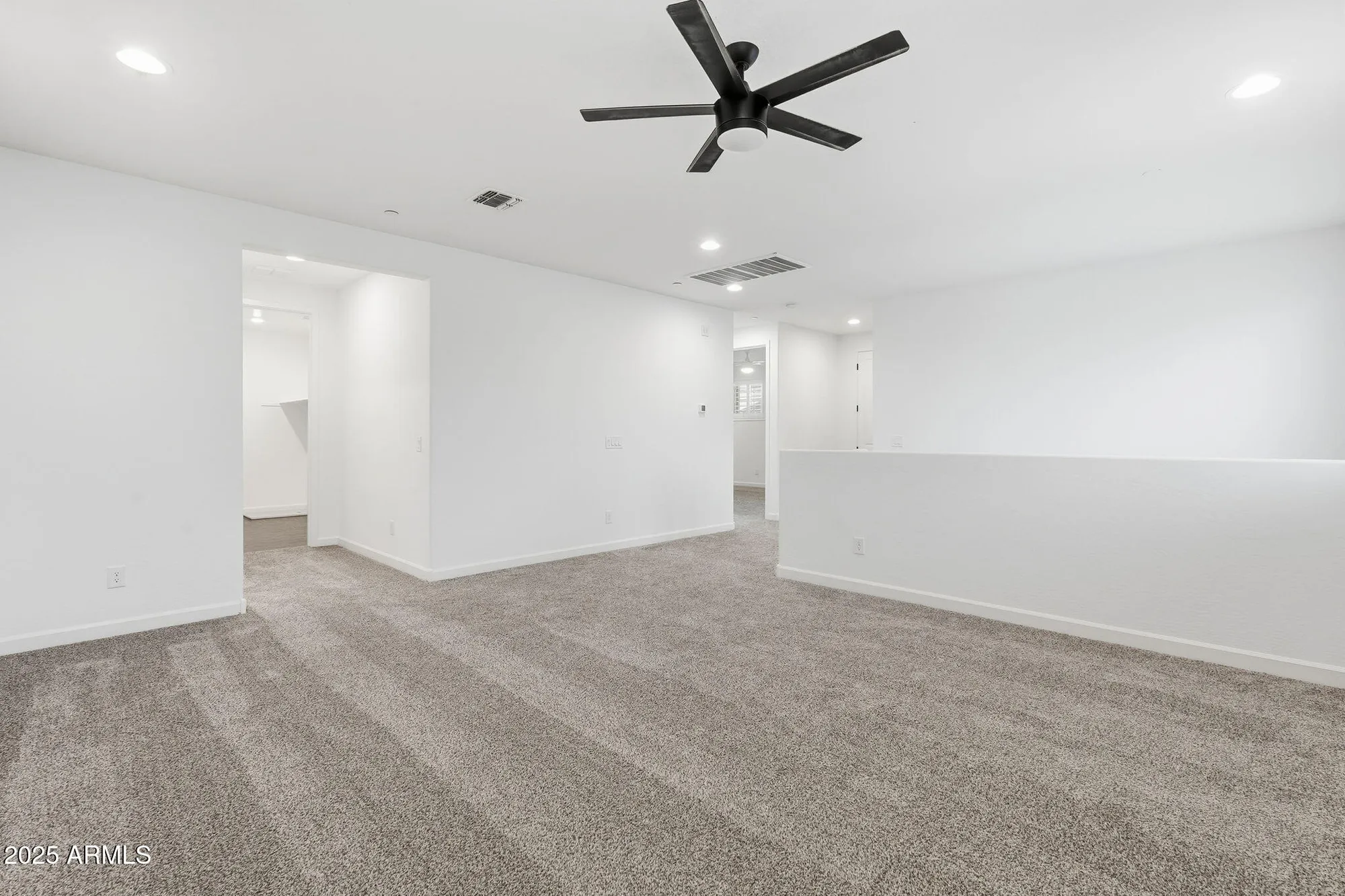 Property Slideshow image 22 of 51 | 13182 w crestvale dr, Peoria, AZ, 85383