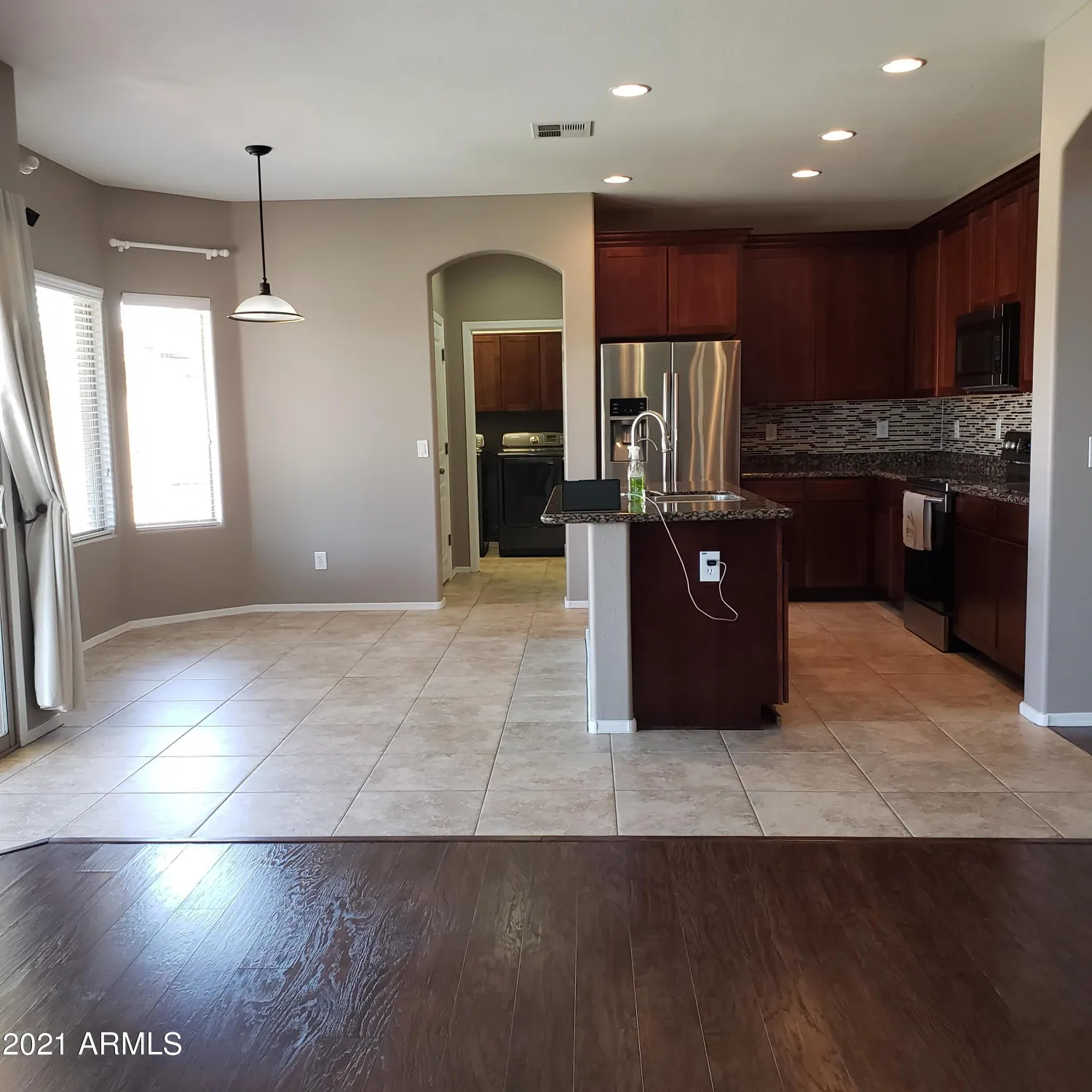 Property Slideshow image 11 of 72 | 207 s la amador trl, Casa Grande, AZ, 85194