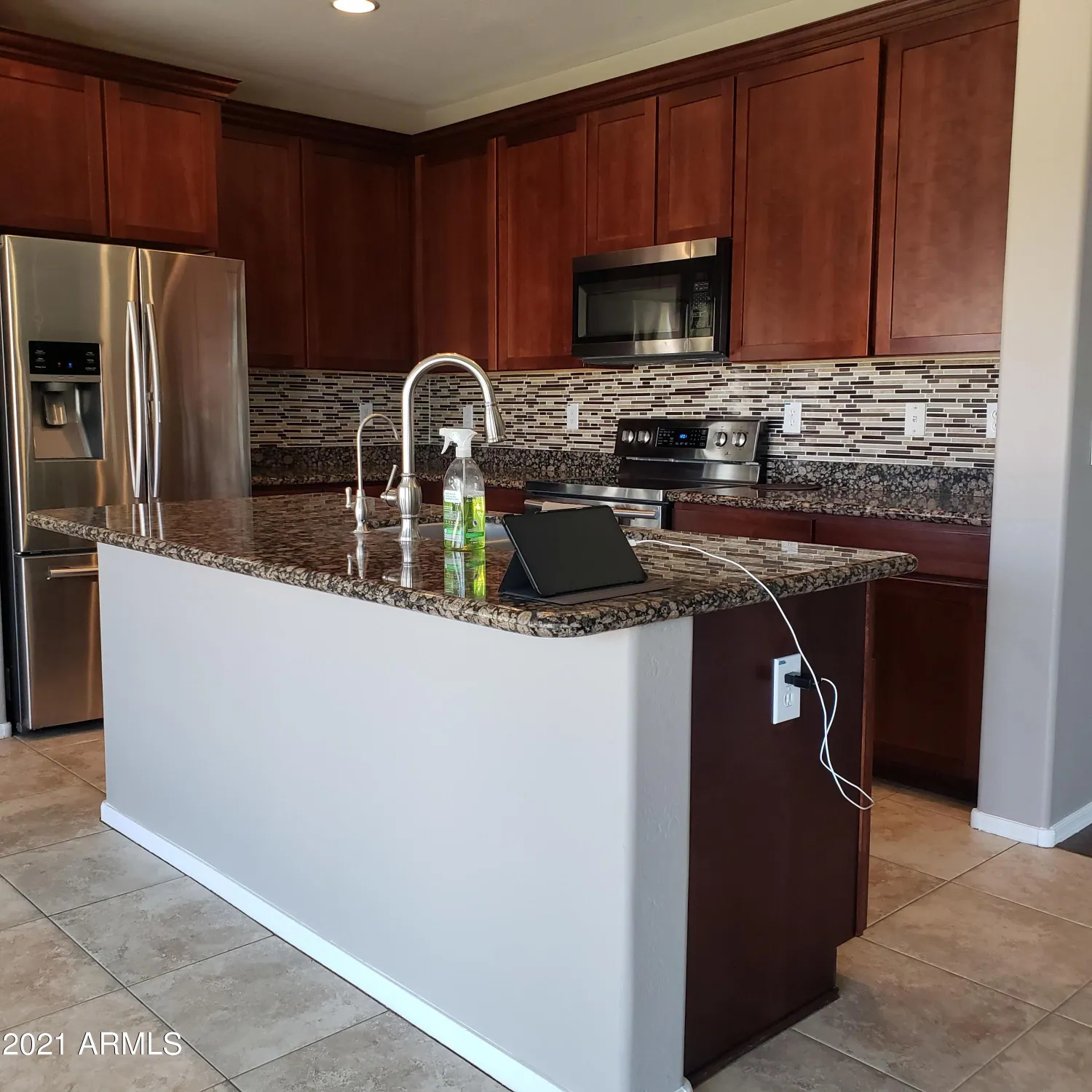 Property Slideshow image 14 of 72 | 207 s la amador trl, Casa Grande, AZ, 85194