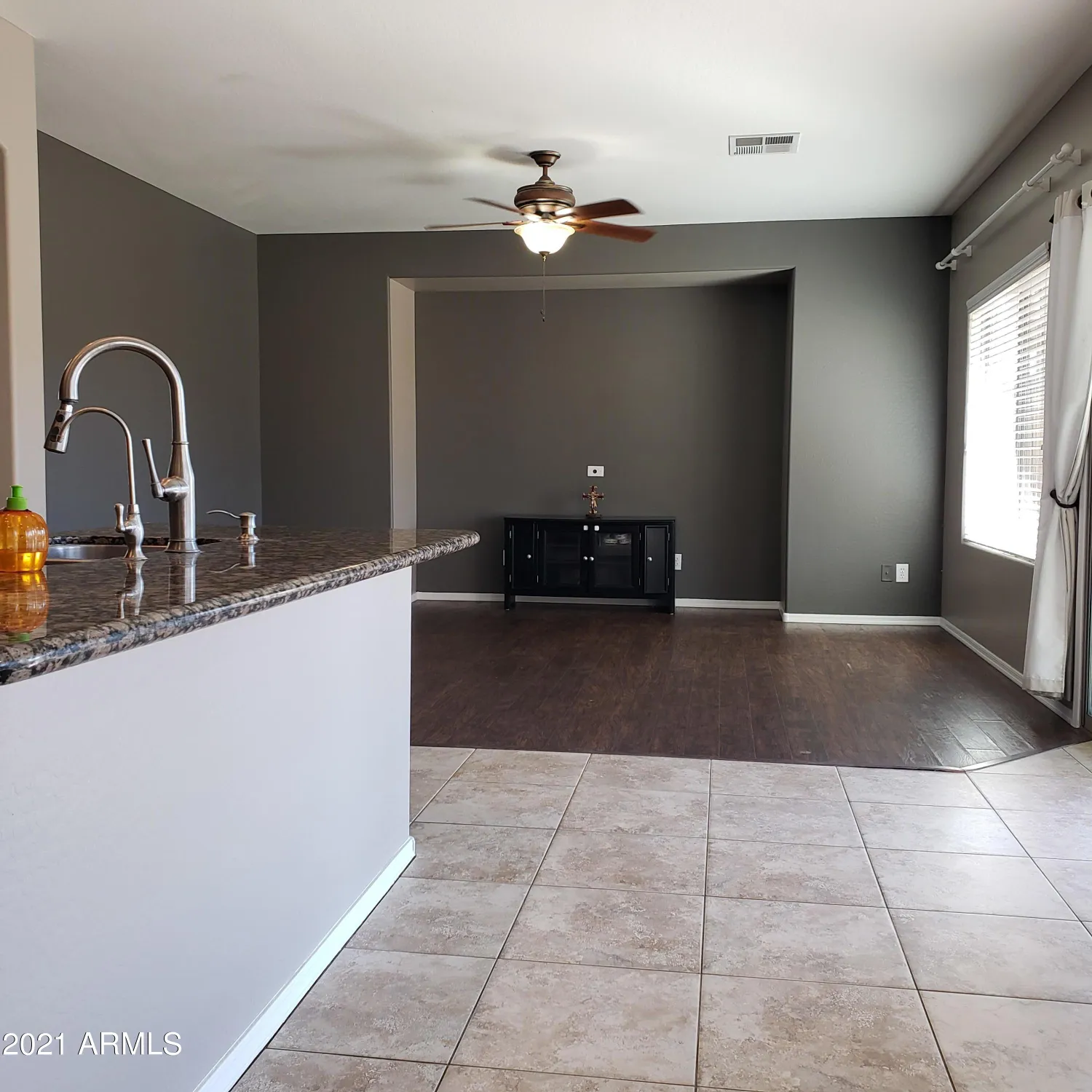 Property Slideshow image 21 of 72 | 207 s la amador trl, Casa Grande, AZ, 85194
