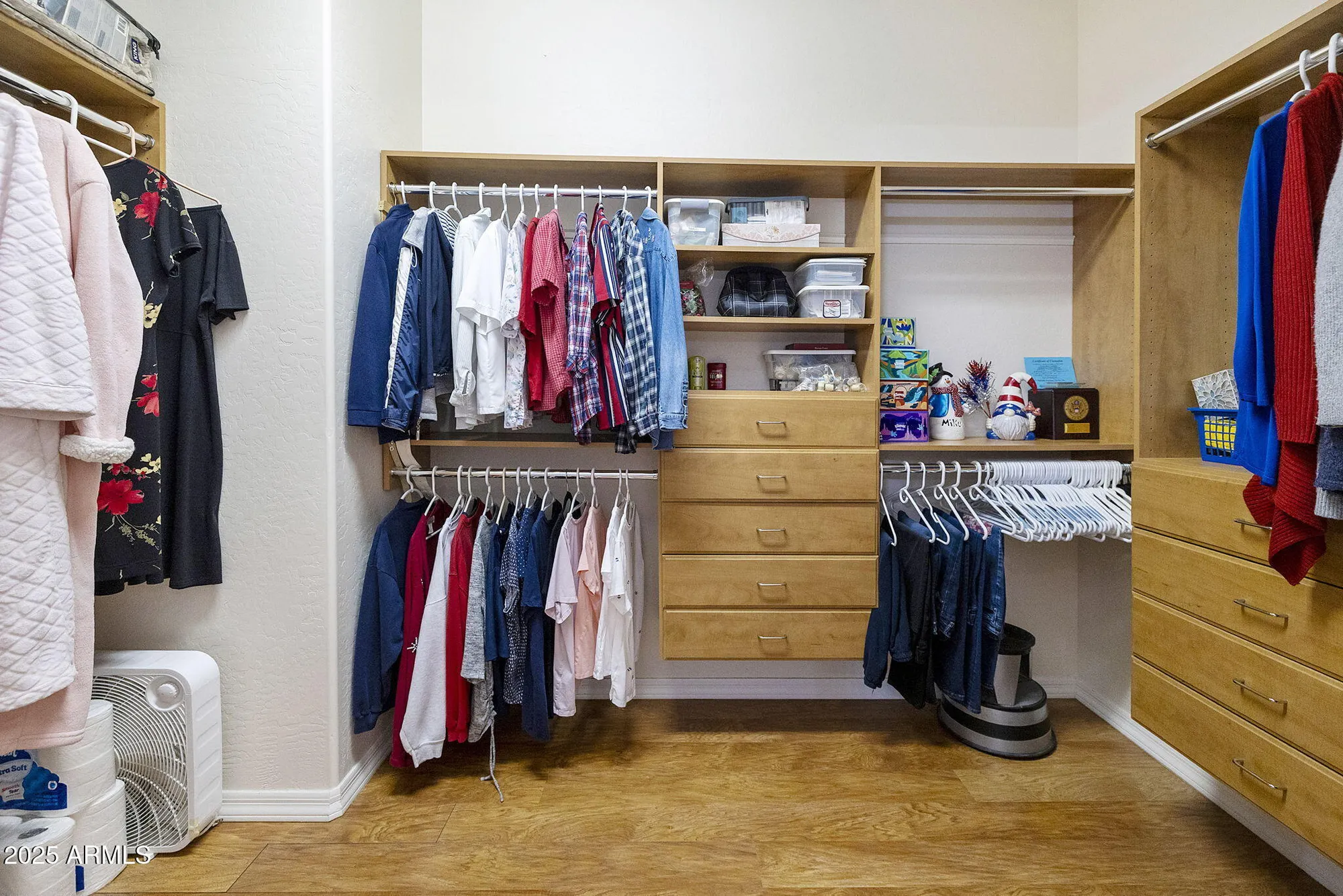 Property Slideshow image 37 of 98 | 4765 e jude ct, Gilbert, AZ, 85298