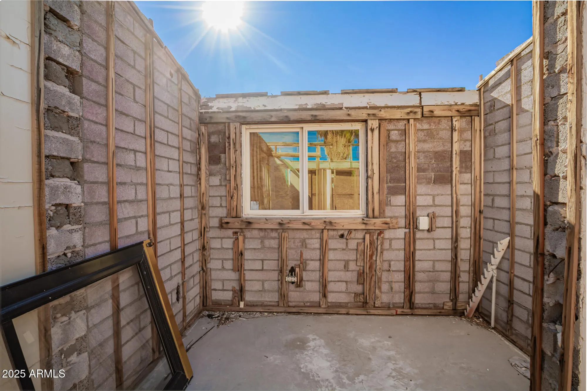 Property Slideshow image 7 of 21 | 5416 e akron st, Mesa, AZ, 85205