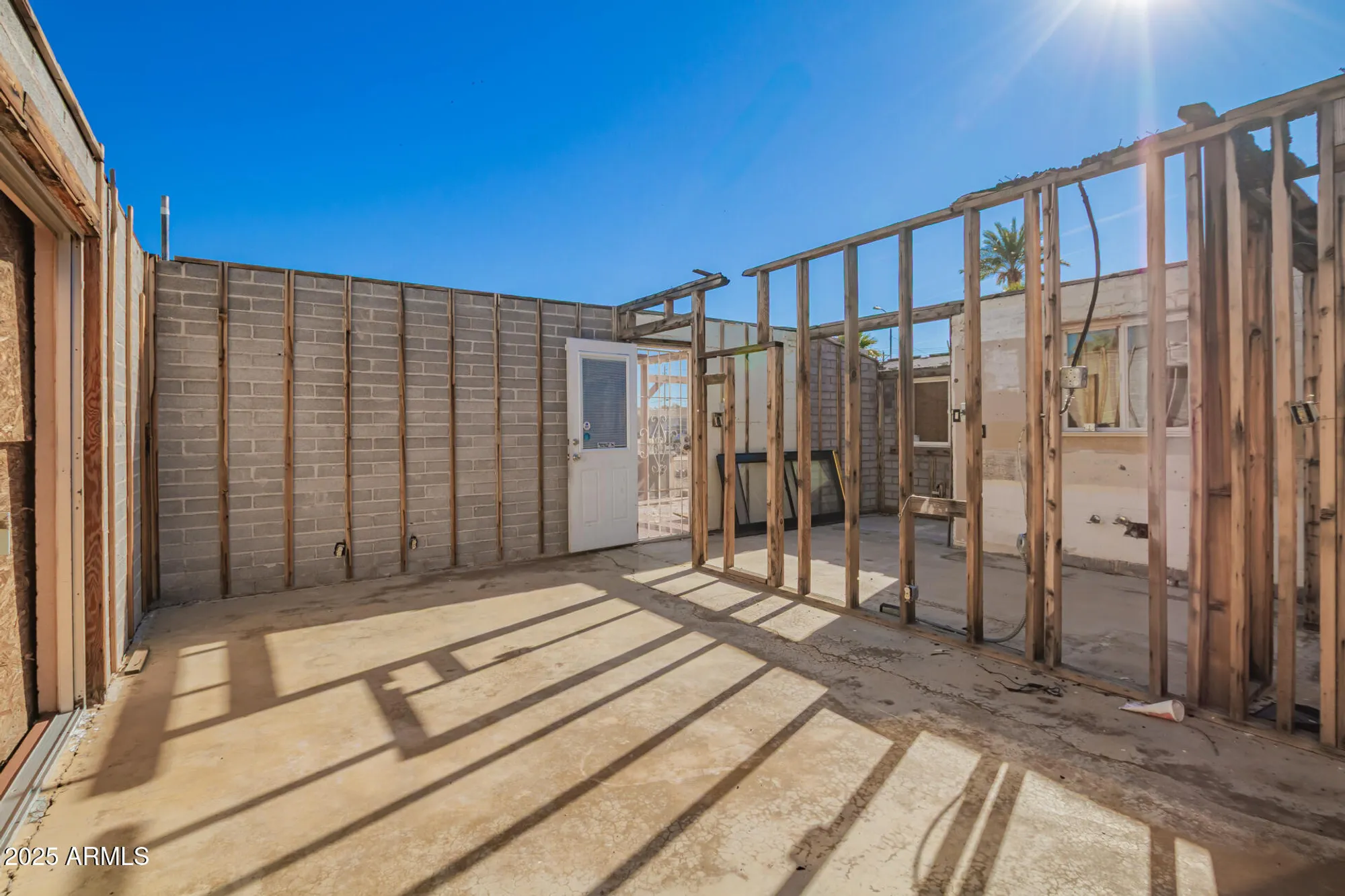 Property Slideshow image 9 of 21 | 5416 e akron st, Mesa, AZ, 85205