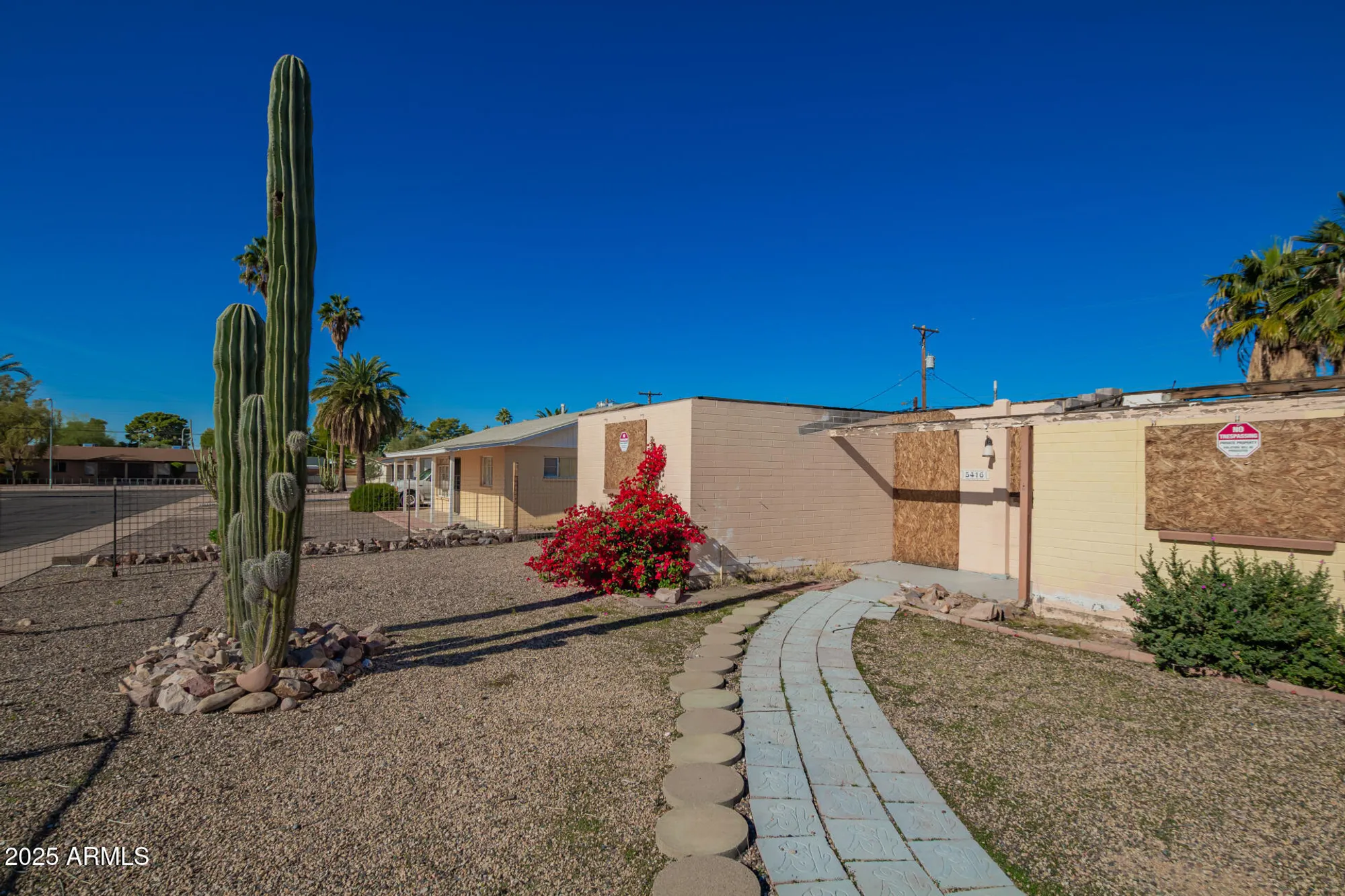 Property Slideshow image 1 of 21 | 5416 e akron st, Mesa, AZ, 85205