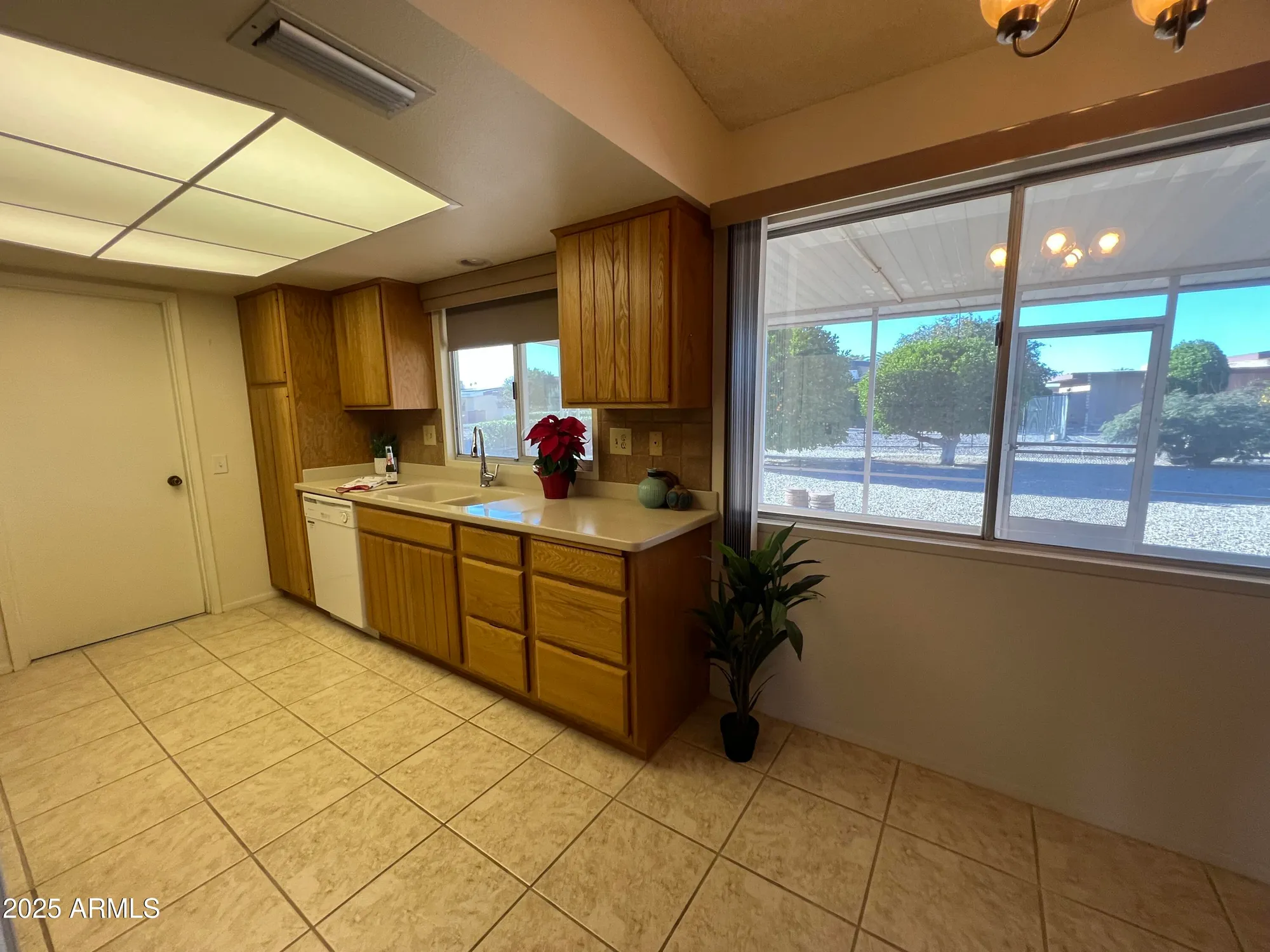 Property Slideshow image 19 of 23 | 10718 w sequoia dr, Sun City, AZ, 85373