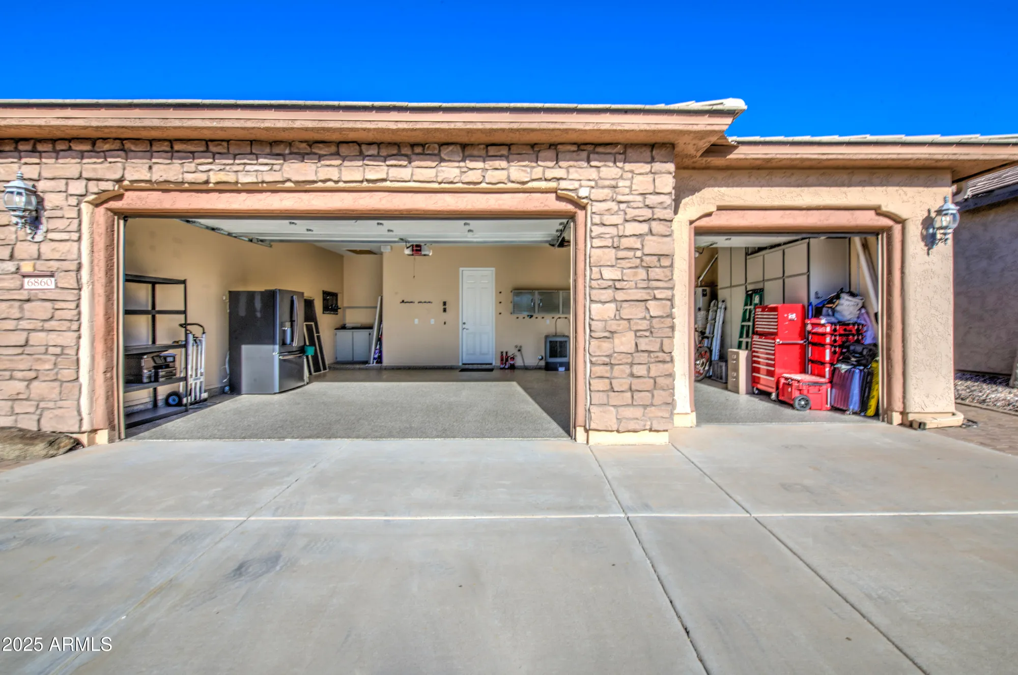 Property Slideshow image 5 of 46 | 6860 w trenton way, Florence, AZ, 85132