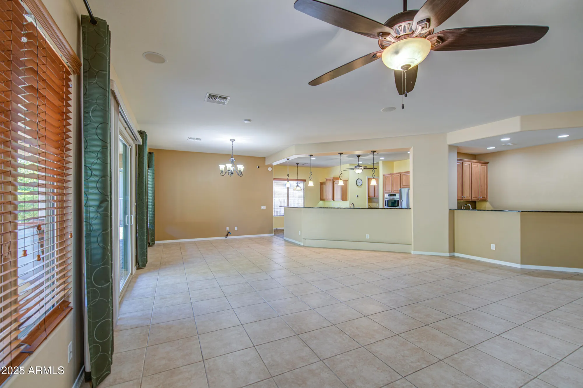 Property Slideshow image 15 of 46 | 6860 w trenton way, Florence, AZ, 85132