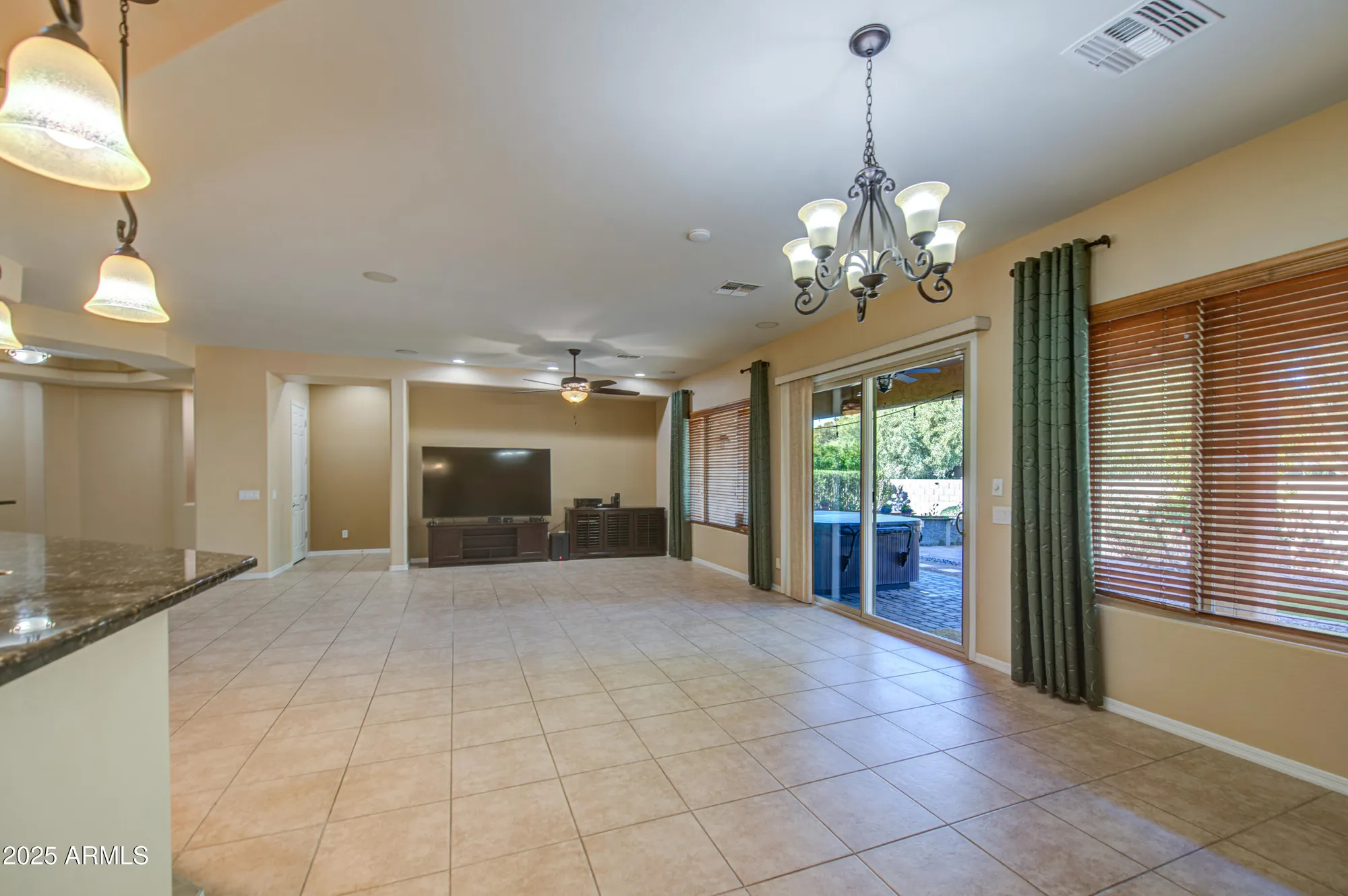 Property Slideshow image 16 of 46 | 6860 w trenton way, Florence, AZ, 85132