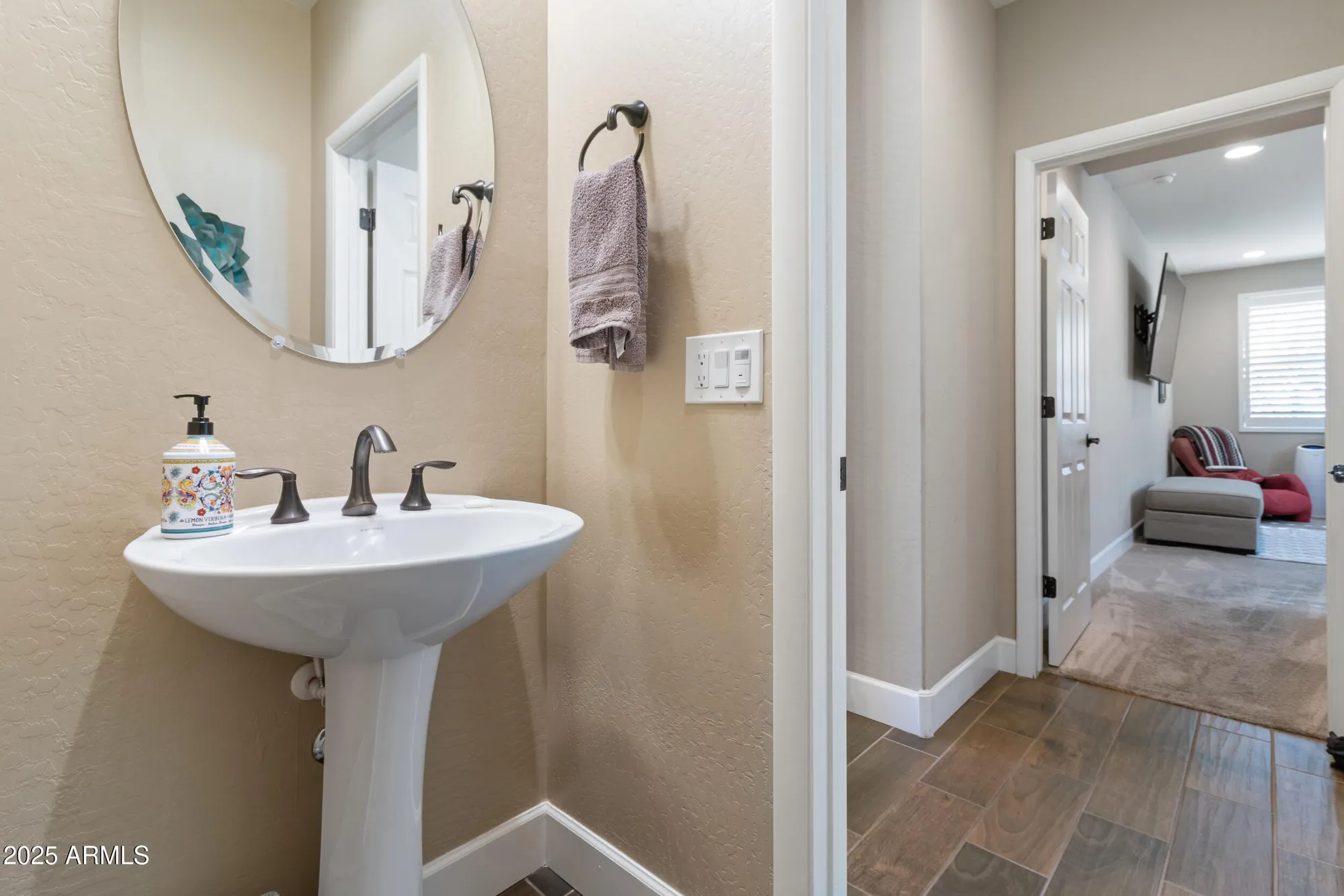 Property Slideshow image 24 of 30 | 4467 covered wagon trl, Wickenburg, AZ, 85390