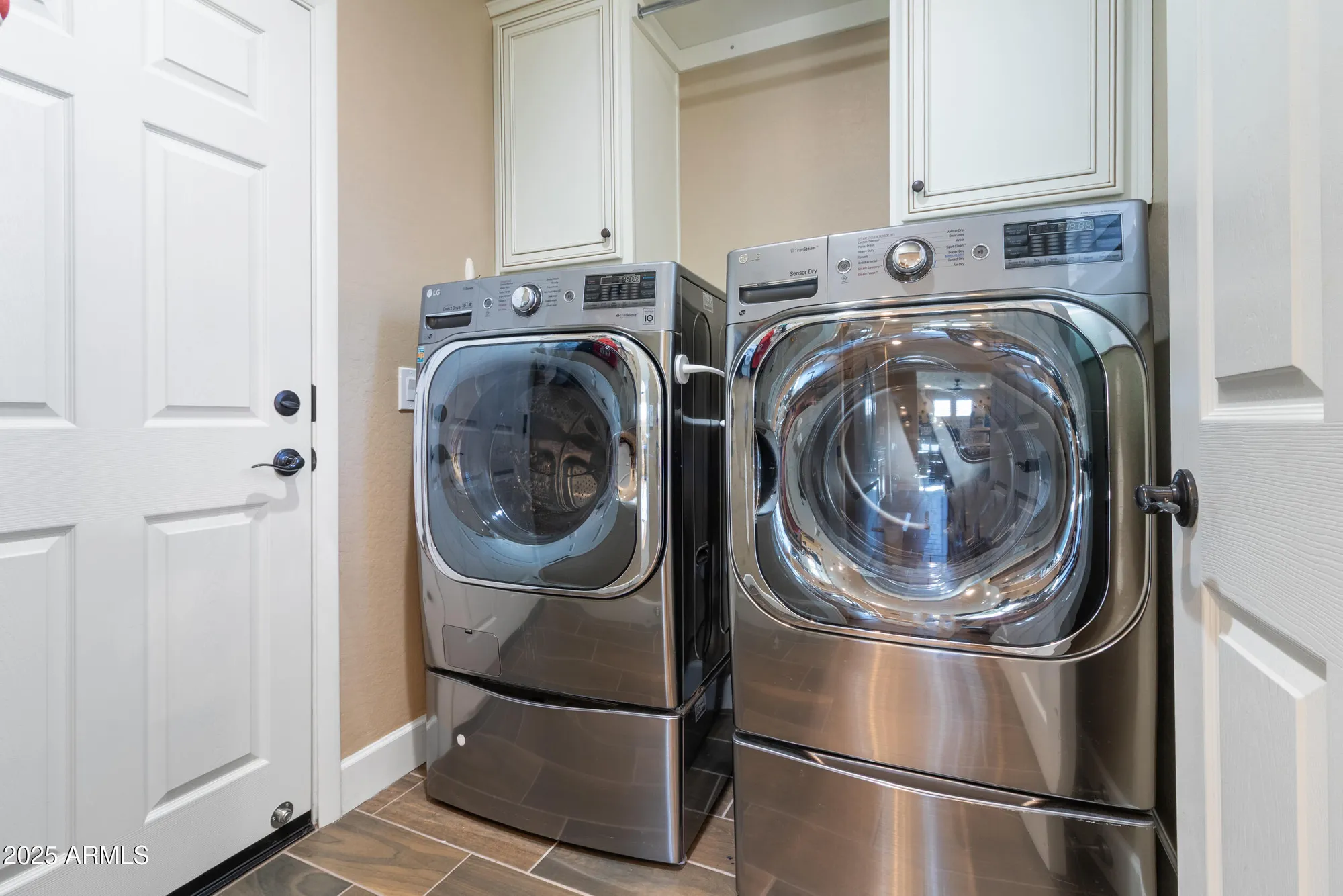 Property Slideshow image 25 of 30 | 4467 covered wagon trl, Wickenburg, AZ, 85390