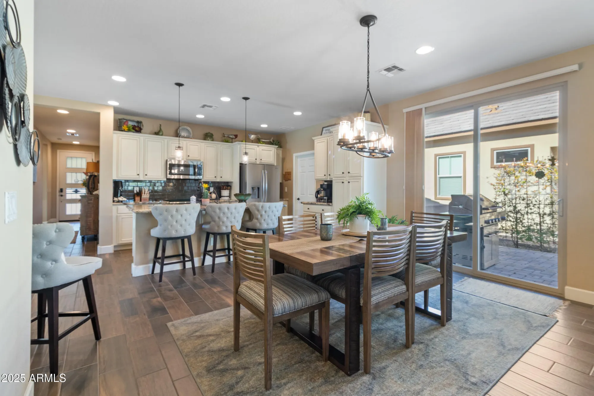 Property Slideshow image 3 of 30 | 4467 covered wagon trl, Wickenburg, AZ, 85390