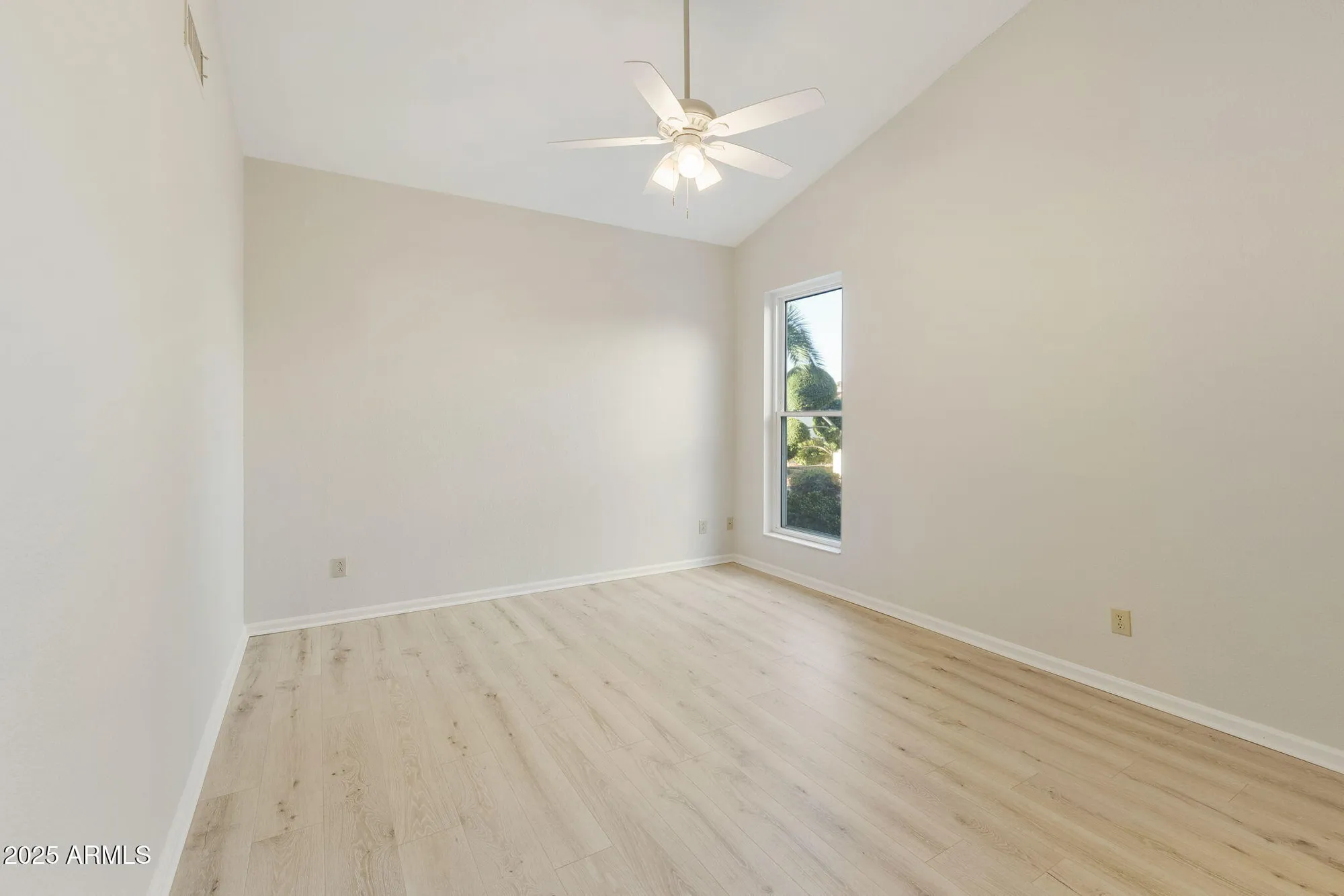 Property Slideshow image 35 of 77 | 10214 e coopers hawk dr, Sun Lakes, AZ, 85248