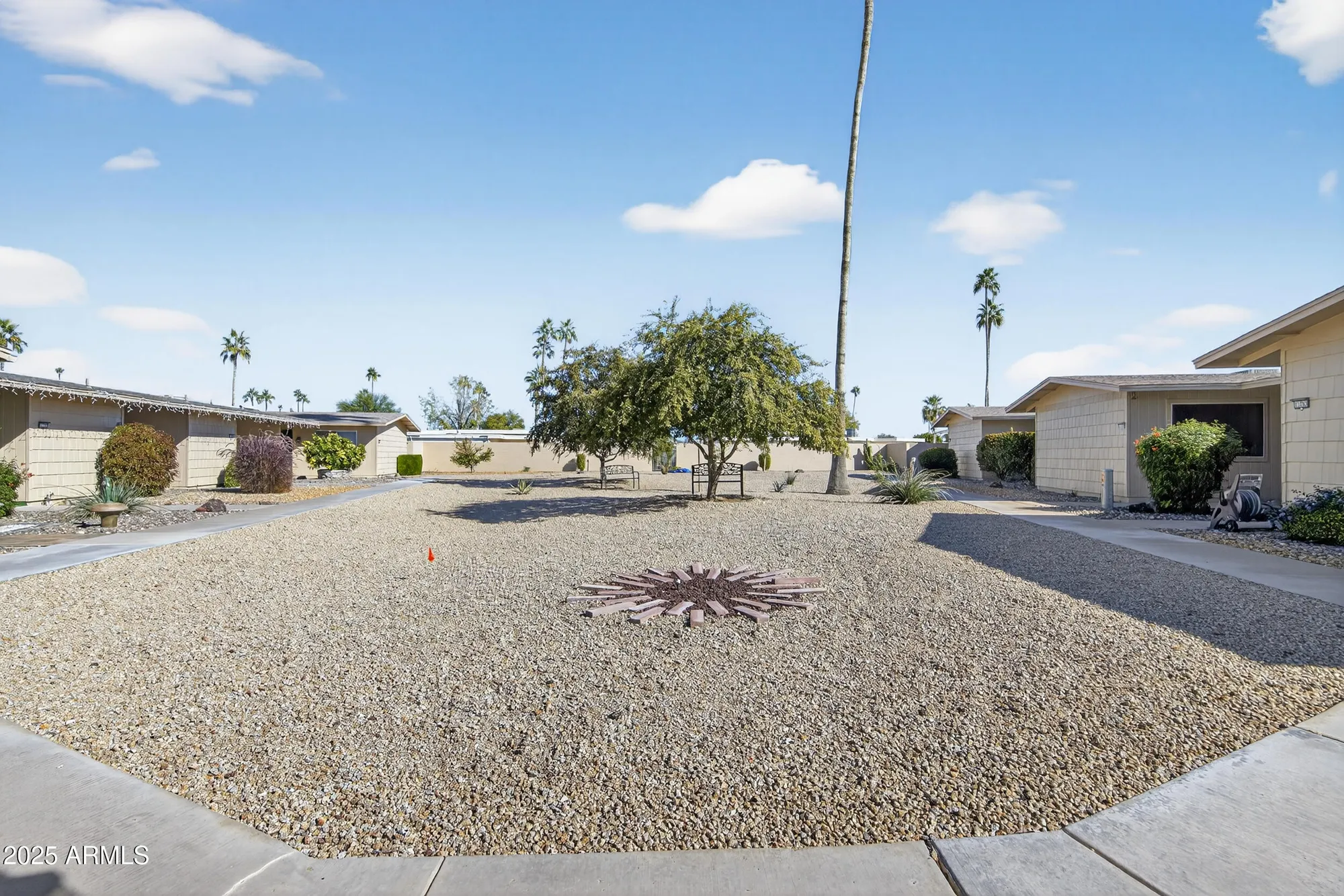 Property Slideshow image 6 of 42 | 17211 n pinion ln, Sun City, AZ, 85373