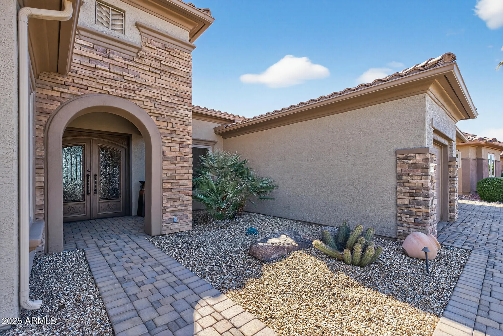 Property Slideshow image 7 of 22 | 17173 w mahogany way, Surprise, AZ, 85387