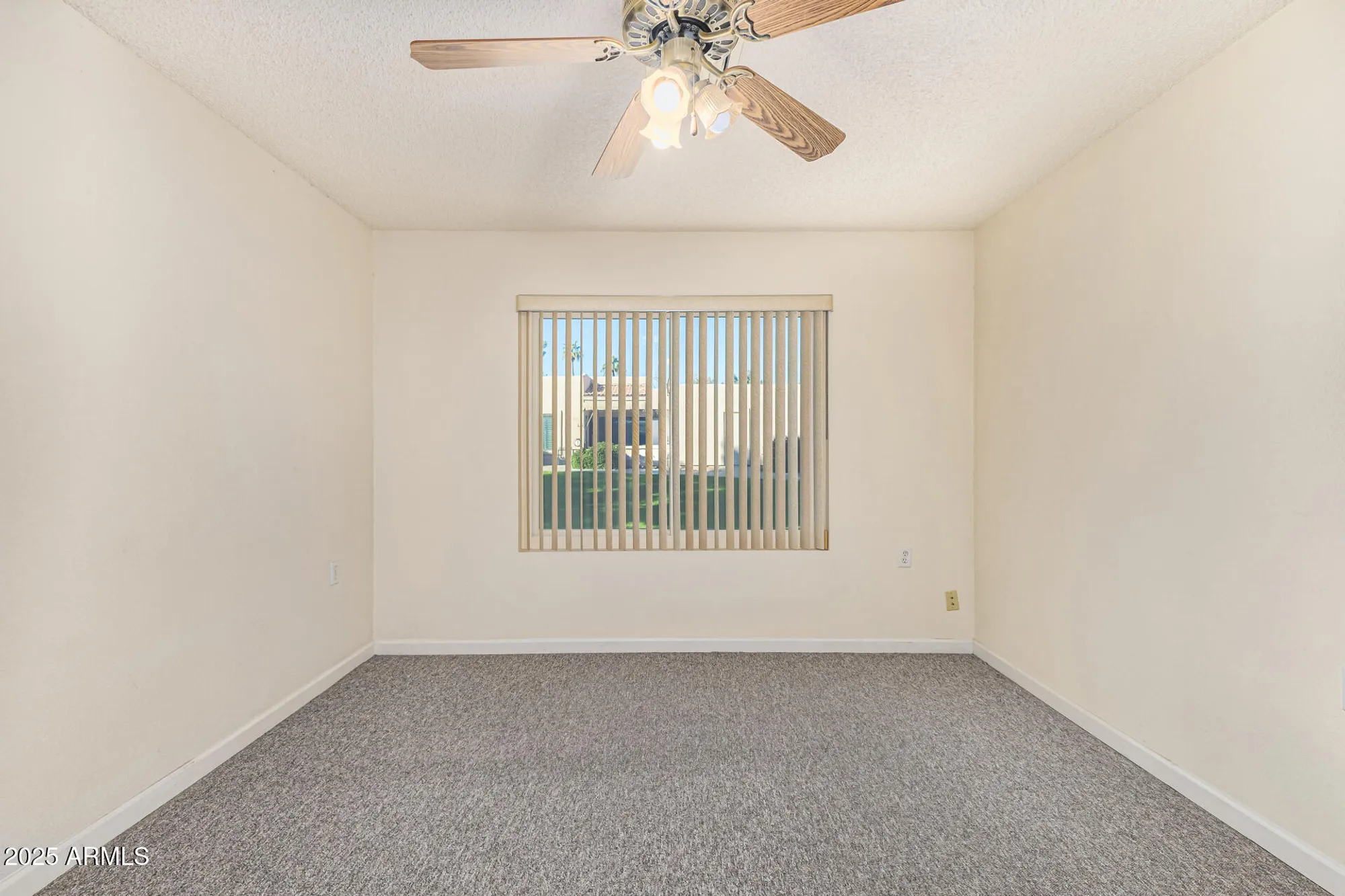 Property Slideshow image 16 of 40 | 14300 w bell rd unit 440, Surprise, AZ, 85374