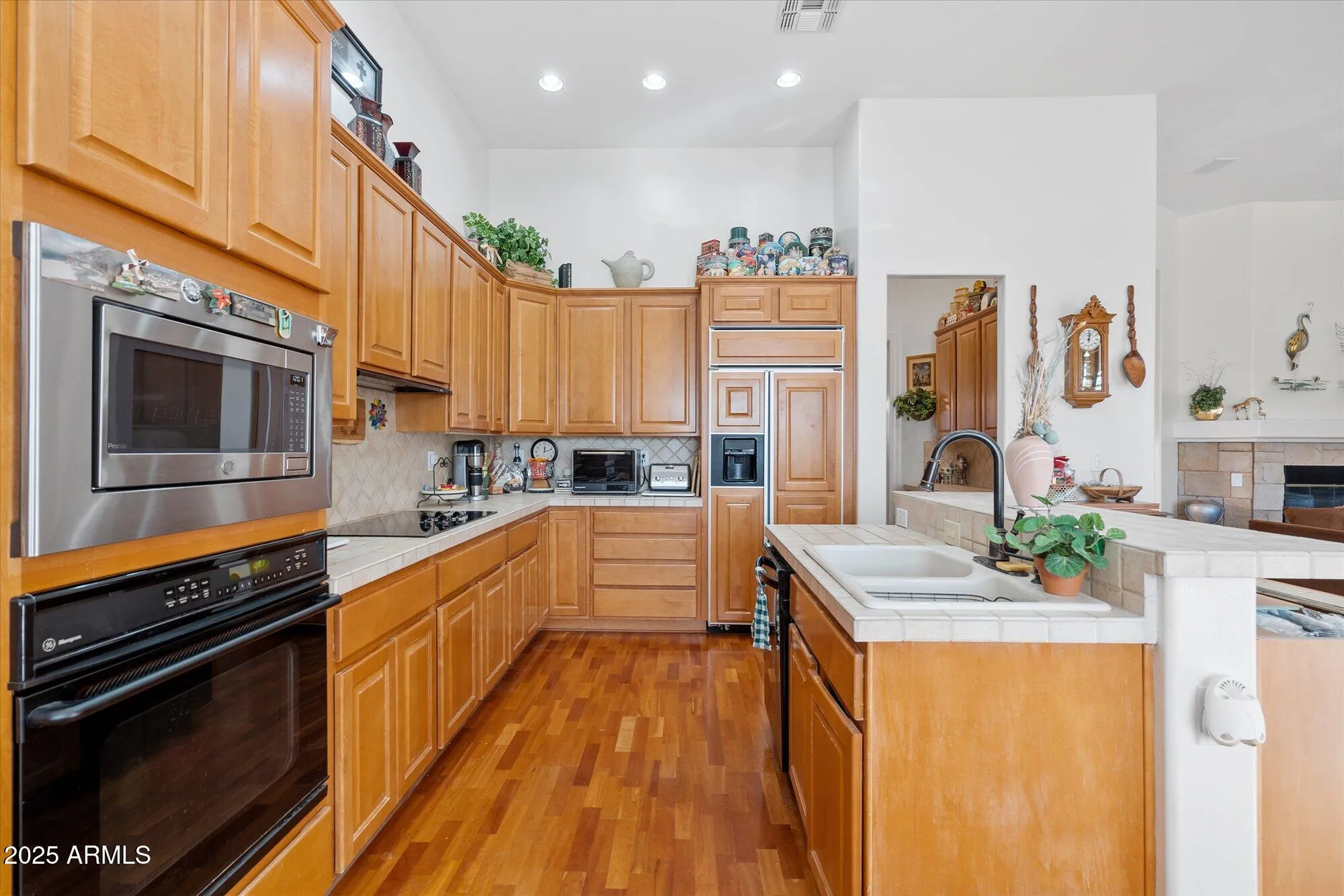 Property Slideshow image 16 of 32 | 42234 n stonemark dr, Anthem, AZ, 85086