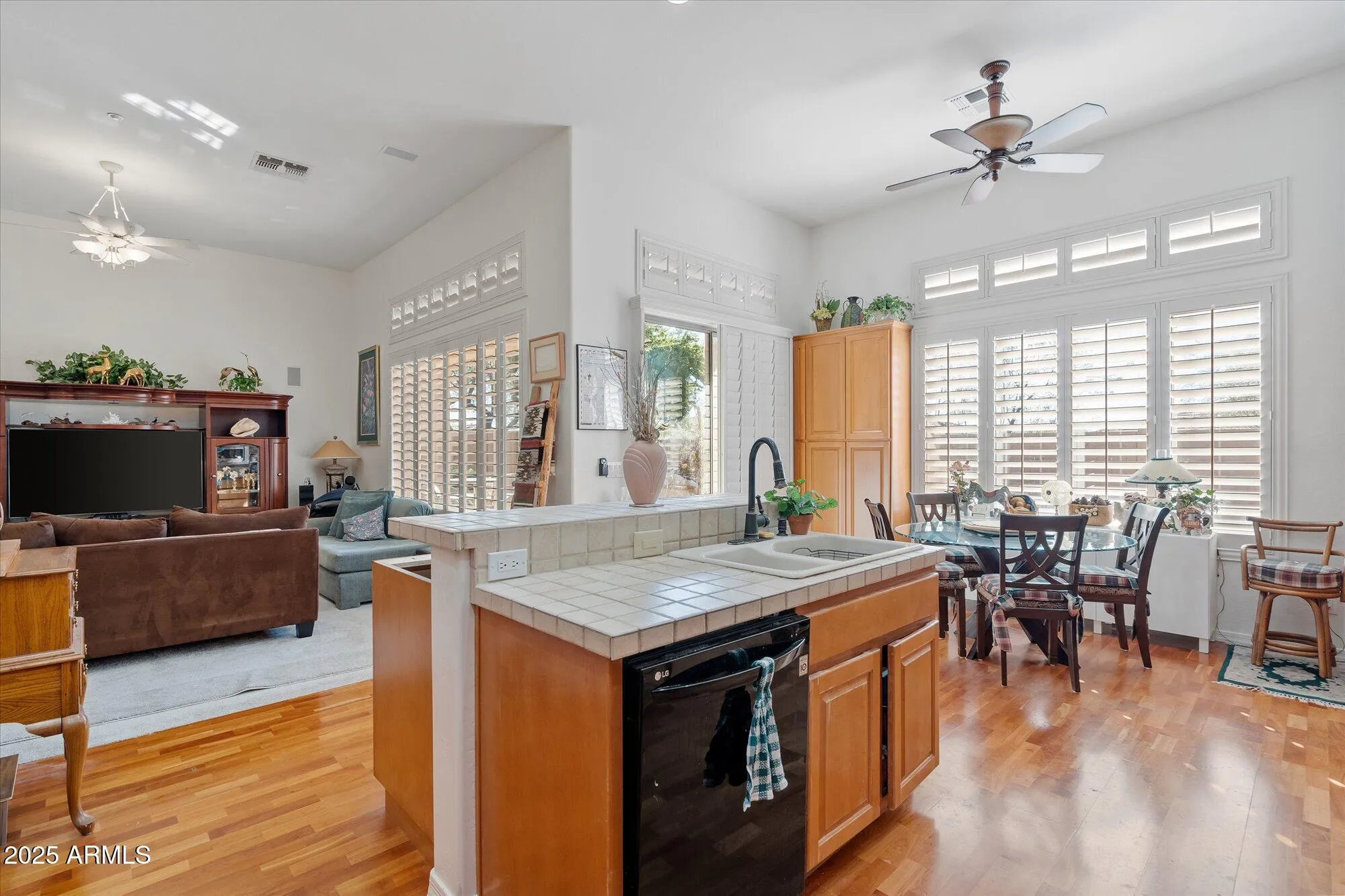 Property Slideshow image 13 of 32 | 42234 n stonemark dr, Anthem, AZ, 85086