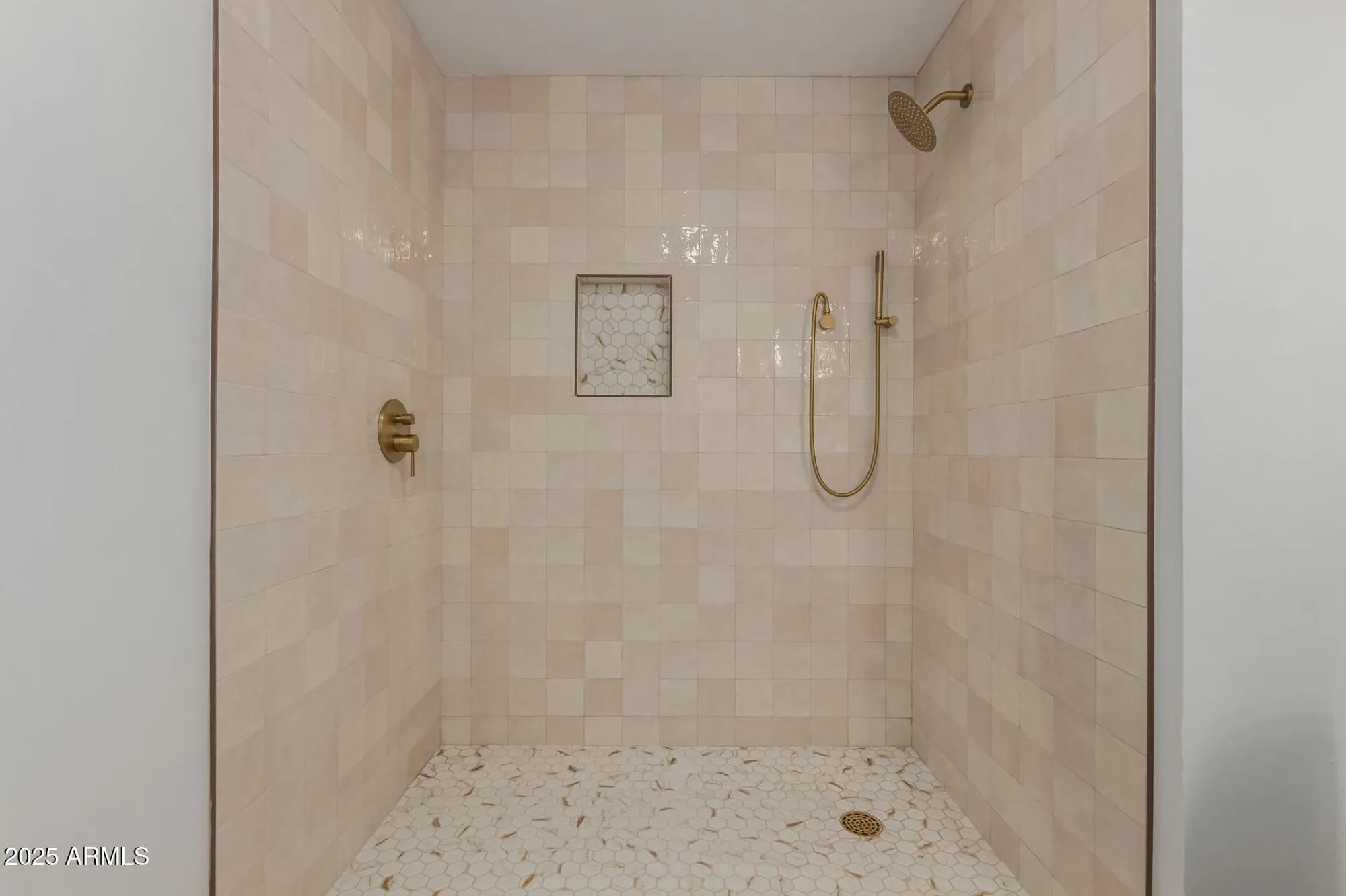 Property Slideshow image 18 of 34 | 17810 n monte vista ct, Sun City, AZ, 85373