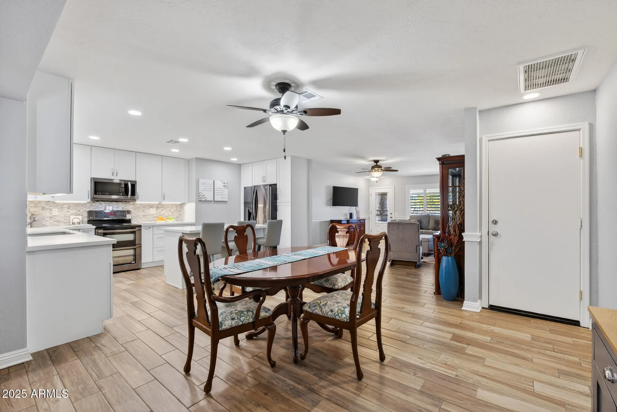 Property Slideshow image 18 of 49 | 13123 w wildwood dr, Sun City West, AZ, 85375