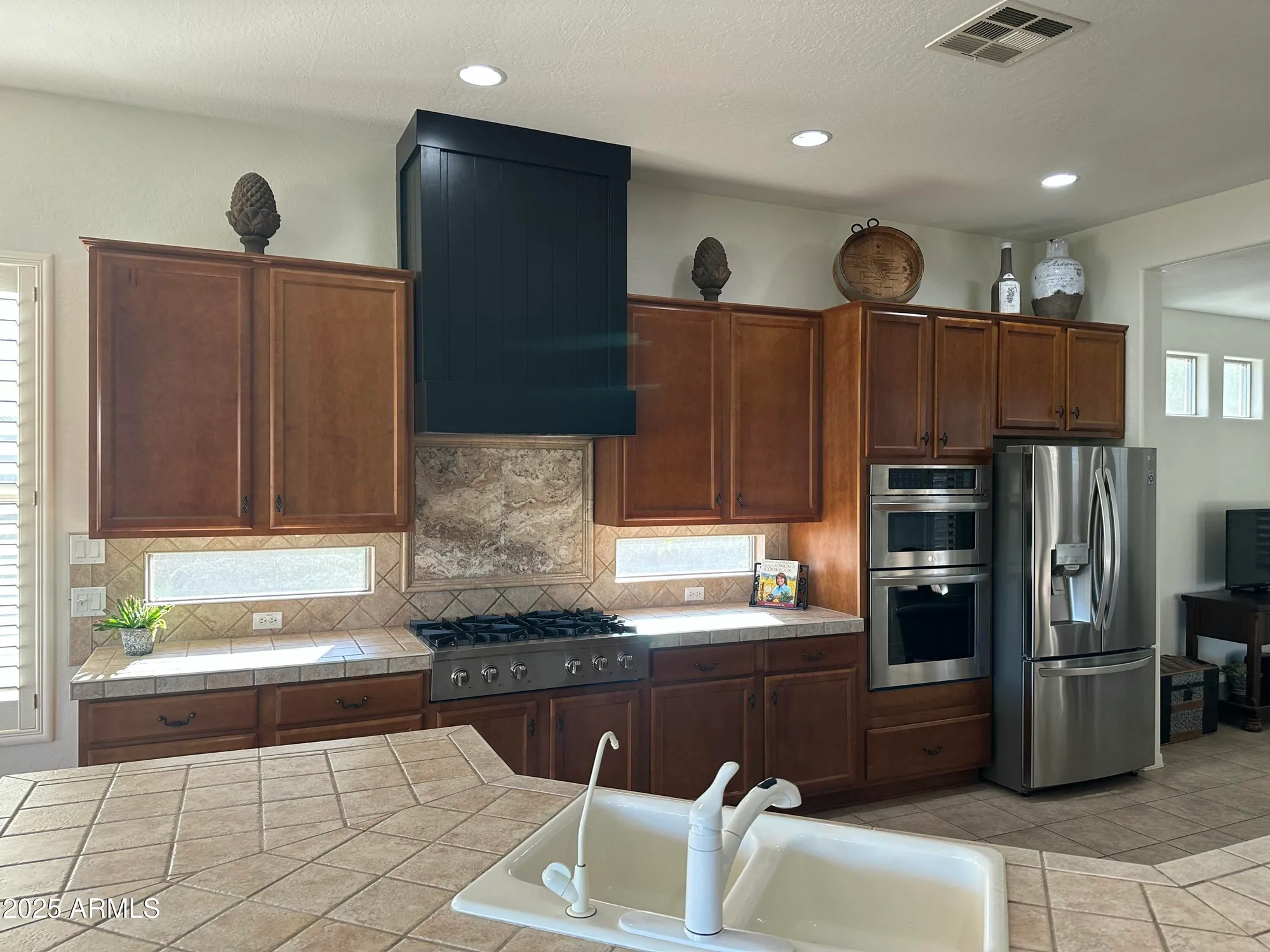 Property Slideshow image 8 of 43 | 4146 e azalea dr, Gilbert, AZ, 85298