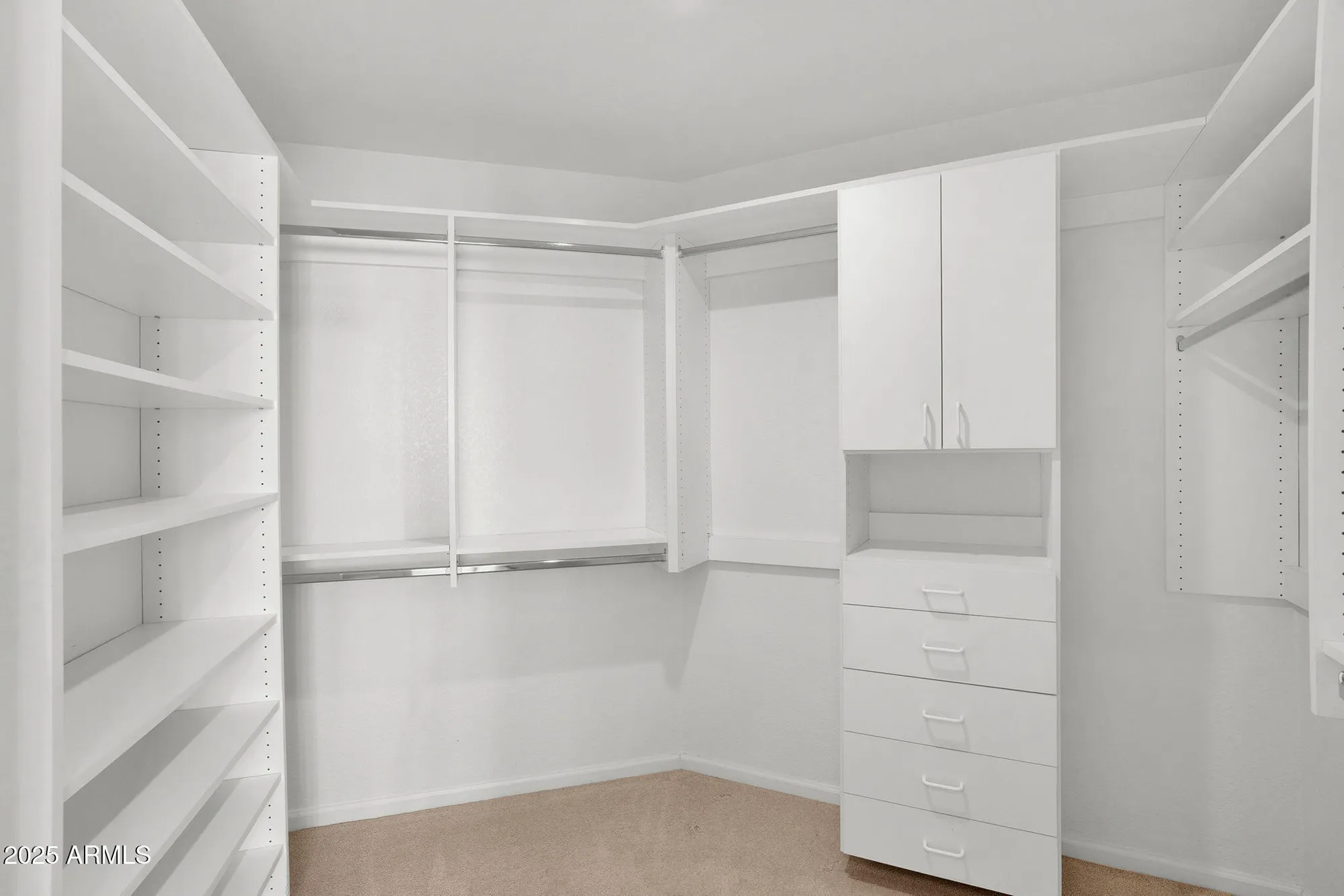 Property Slideshow image 19 of 40 | 15666 w fairmount ave, Goodyear, AZ, 85395