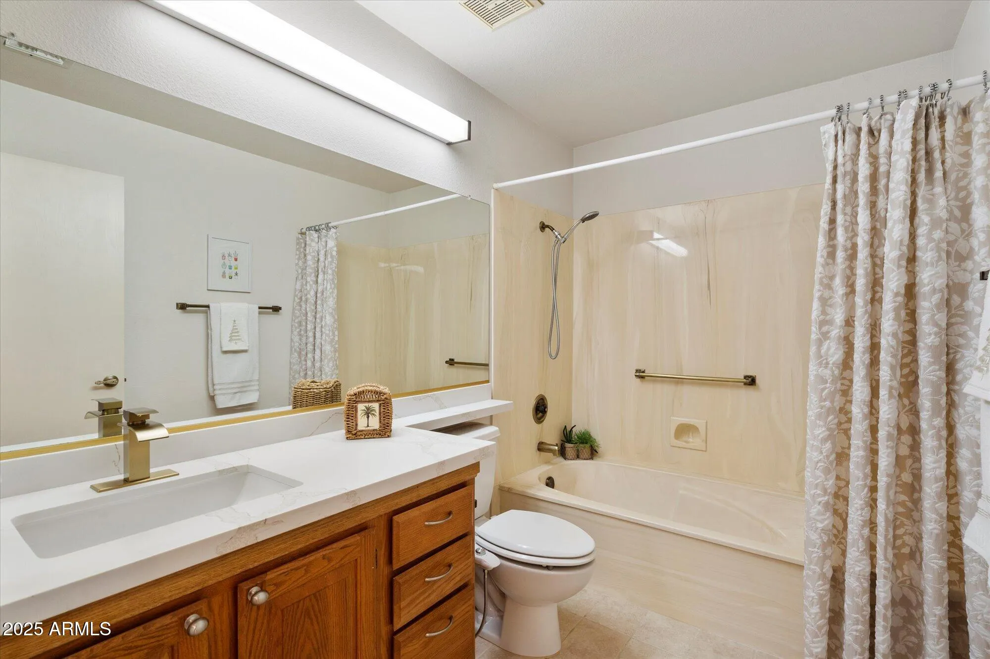 Property Slideshow image 20 of 31 | 14114 w summerstar dr, Sun City West, AZ, 85375