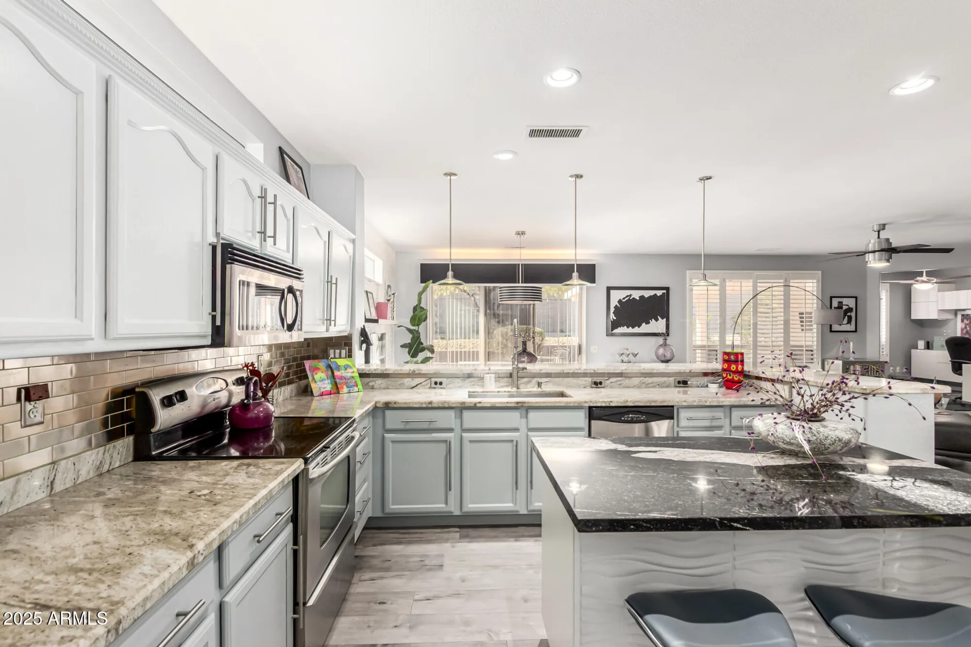 Property Slideshow image 14 of 30 | 17940 n estrella vista dr, Surprise, AZ, 85374