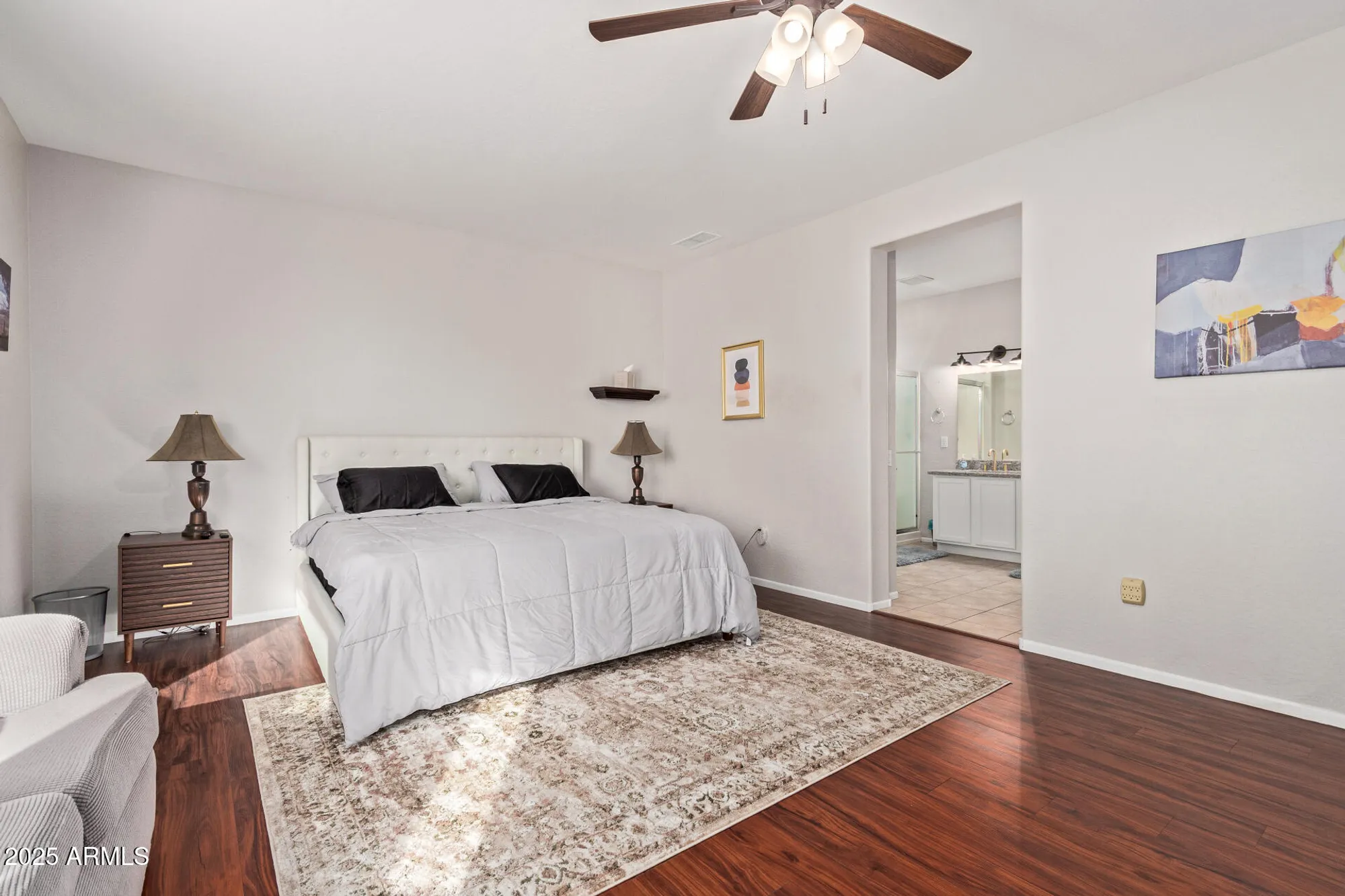 Property Slideshow image 18 of 34 | 16355 w desert lily dr, Surprise, AZ, 85387