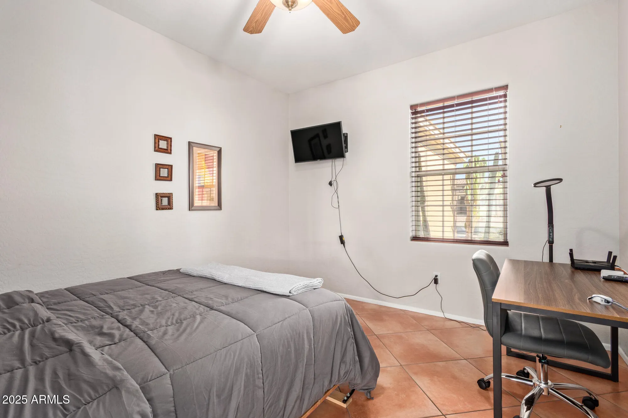 Property Slideshow image 22 of 34 | 16355 w desert lily dr, Surprise, AZ, 85387