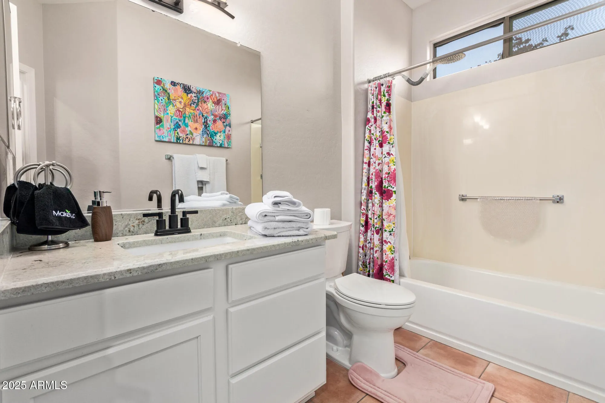 Property Slideshow image 23 of 34 | 16355 w desert lily dr, Surprise, AZ, 85387