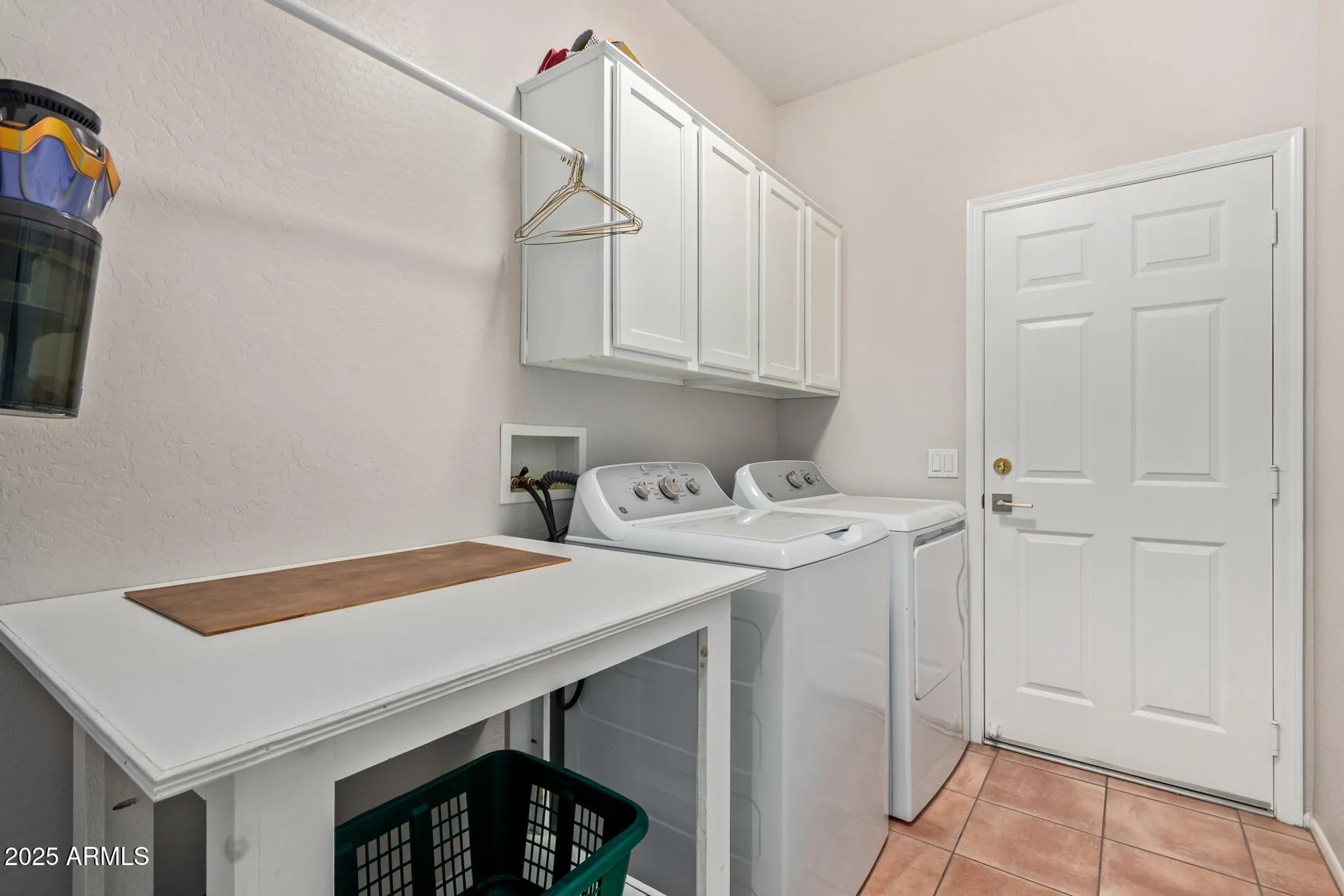 Property Slideshow image 24 of 34 | 16355 w desert lily dr, Surprise, AZ, 85387