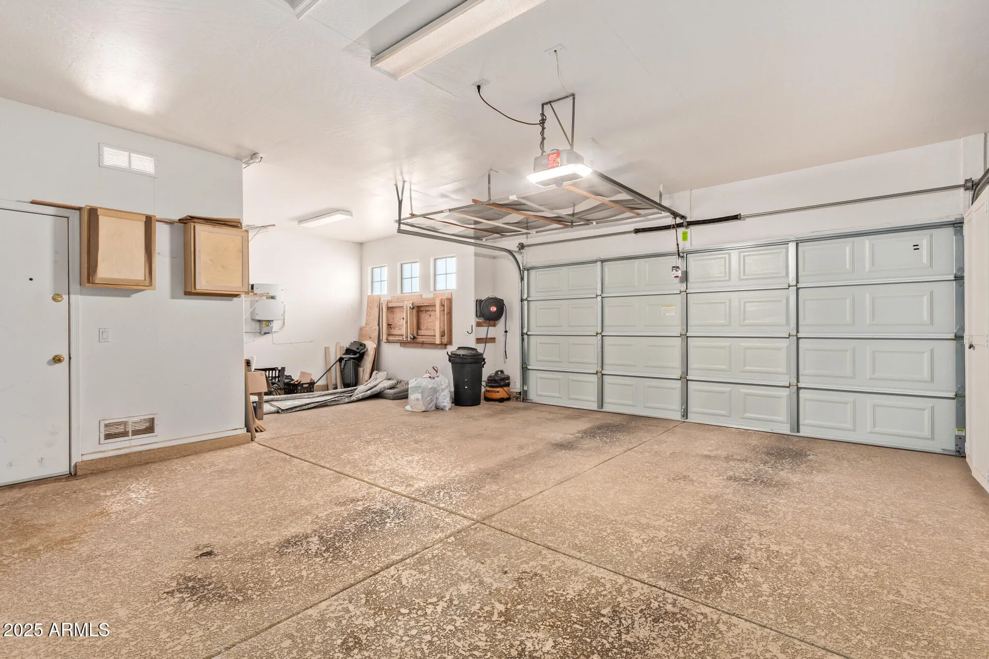 Property Slideshow image 26 of 34 | 16355 w desert lily dr, Surprise, AZ, 85387