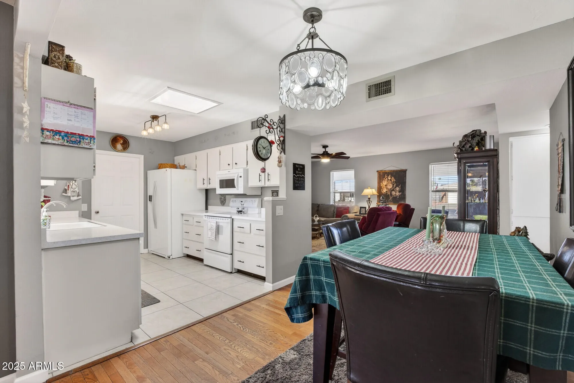 Property Slideshow image 17 of 46 | 10001 w burns dr, Sun City, AZ, 85351