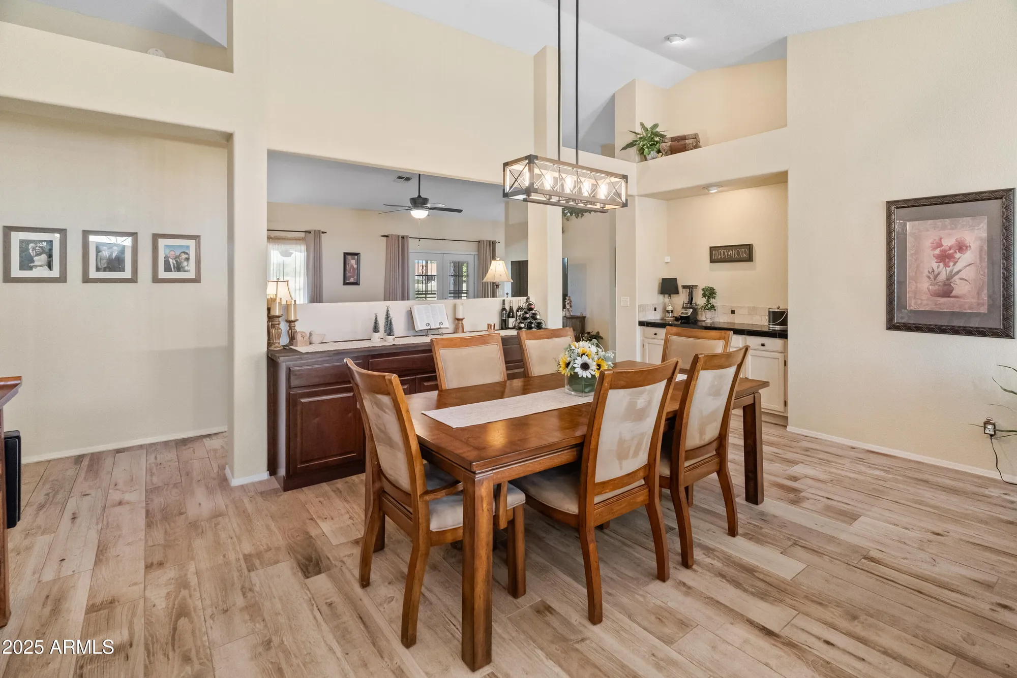 Property Slideshow image 11 of 53 | 9456 w chino dr, Peoria, AZ, 85382