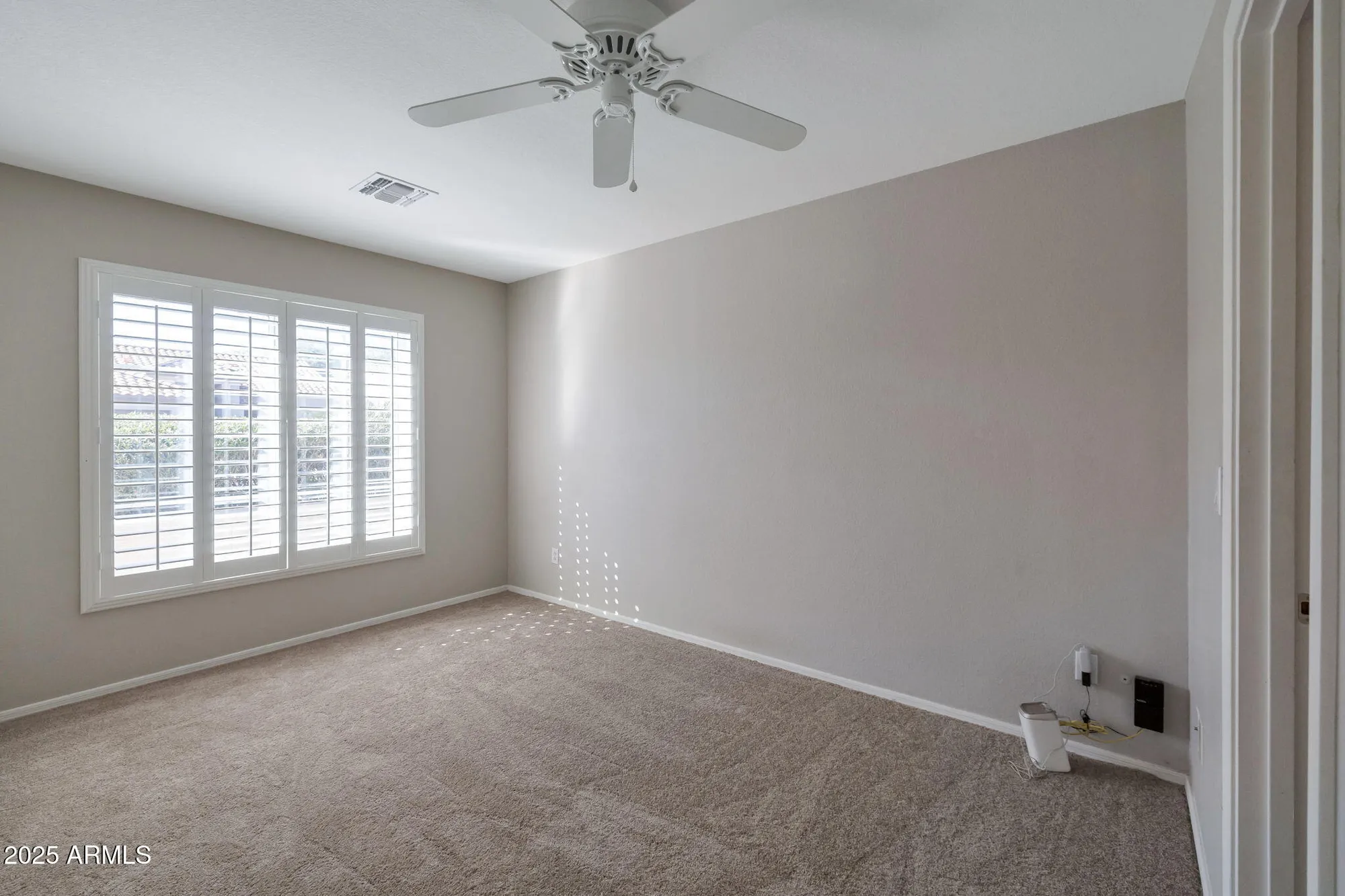 Property Slideshow image 16 of 26 | 15674 w monterey way, Goodyear, AZ, 85395