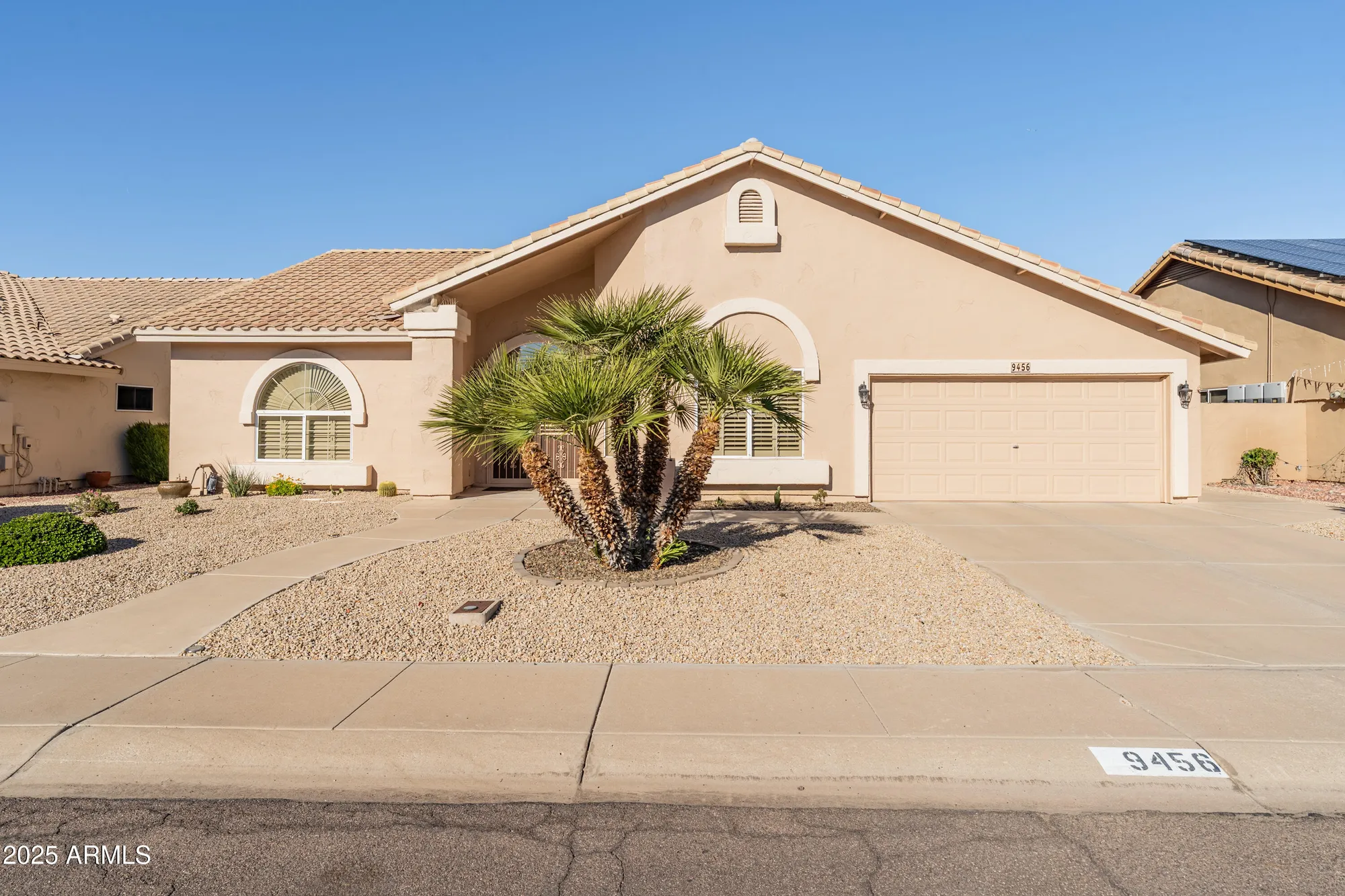 Property Slideshow image 1 of 53 | 9456 w chino dr, Peoria, AZ, 85382
