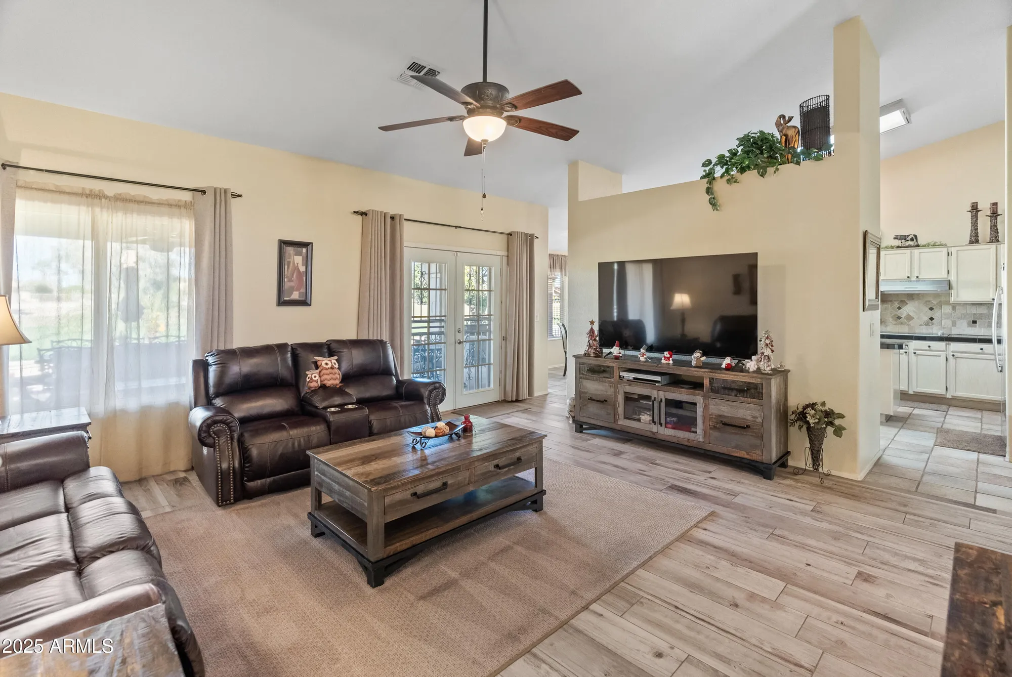 Property Slideshow image 14 of 53 | 9456 w chino dr, Peoria, AZ, 85382