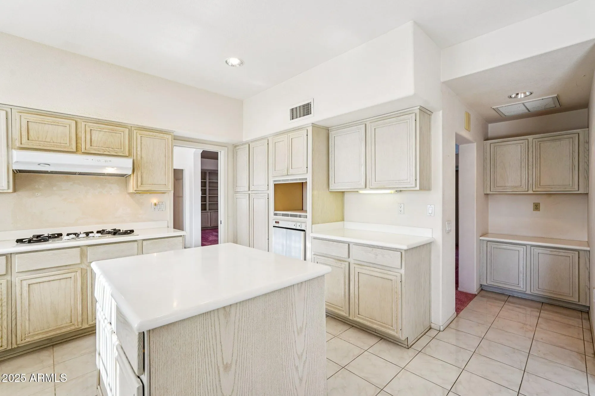Property Slideshow image 21 of 45 | 21620 n 150th dr, Sun City West, AZ, 85375