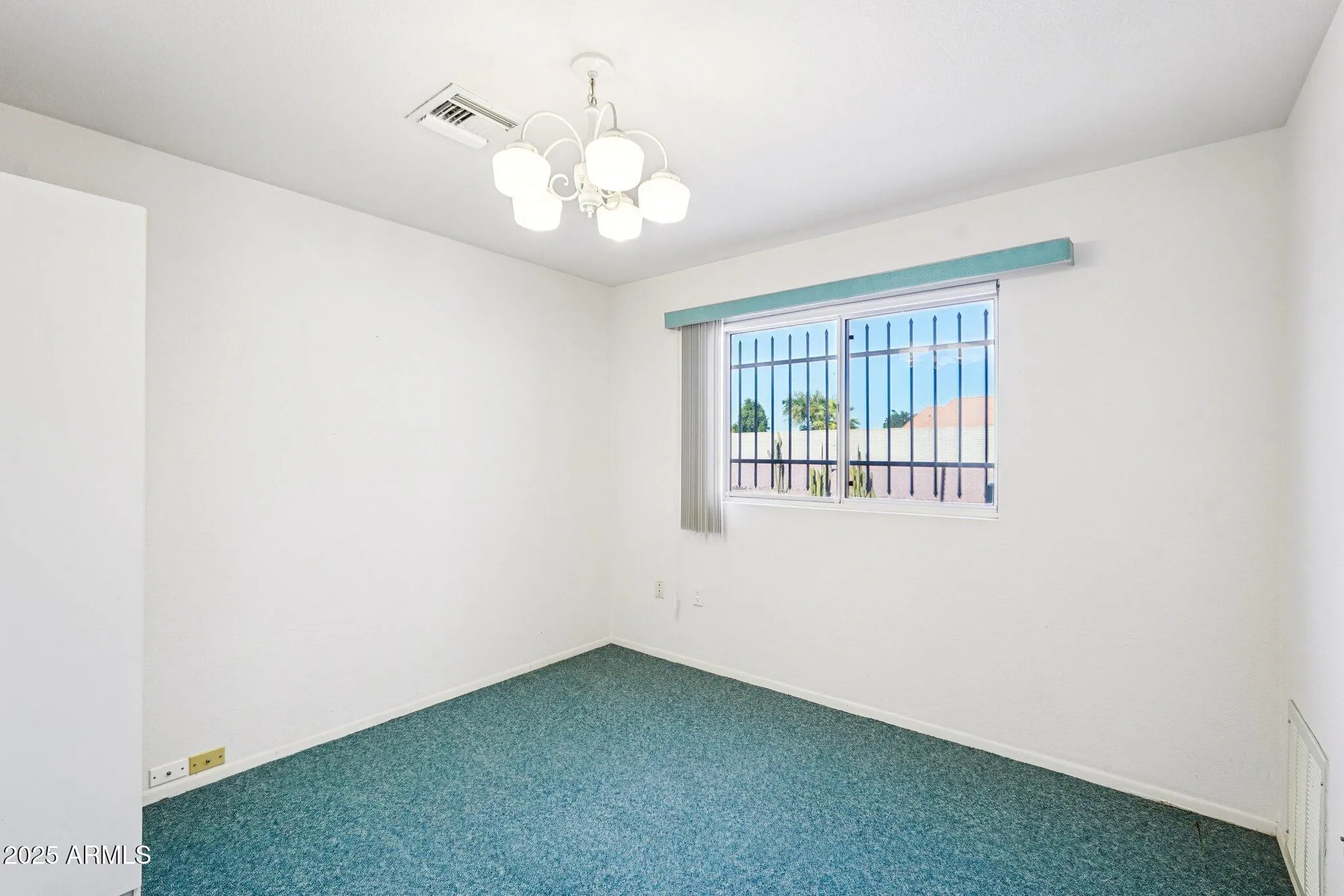 Property Slideshow image 24 of 45 | 21620 n 150th dr, Sun City West, AZ, 85375