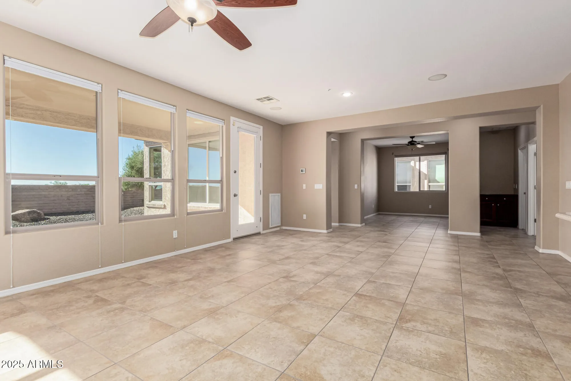 Property Slideshow image 11 of 59 | 13049 w redbird rd, Peoria, AZ, 85383