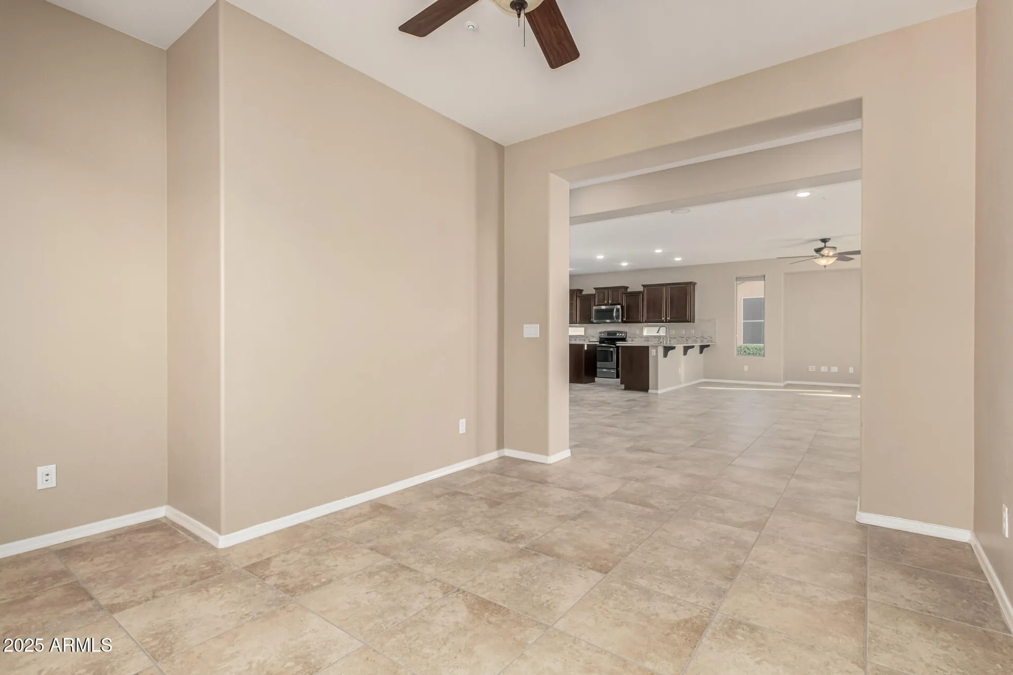 Property Slideshow image 17 of 59 | 13049 w redbird rd, Peoria, AZ, 85383