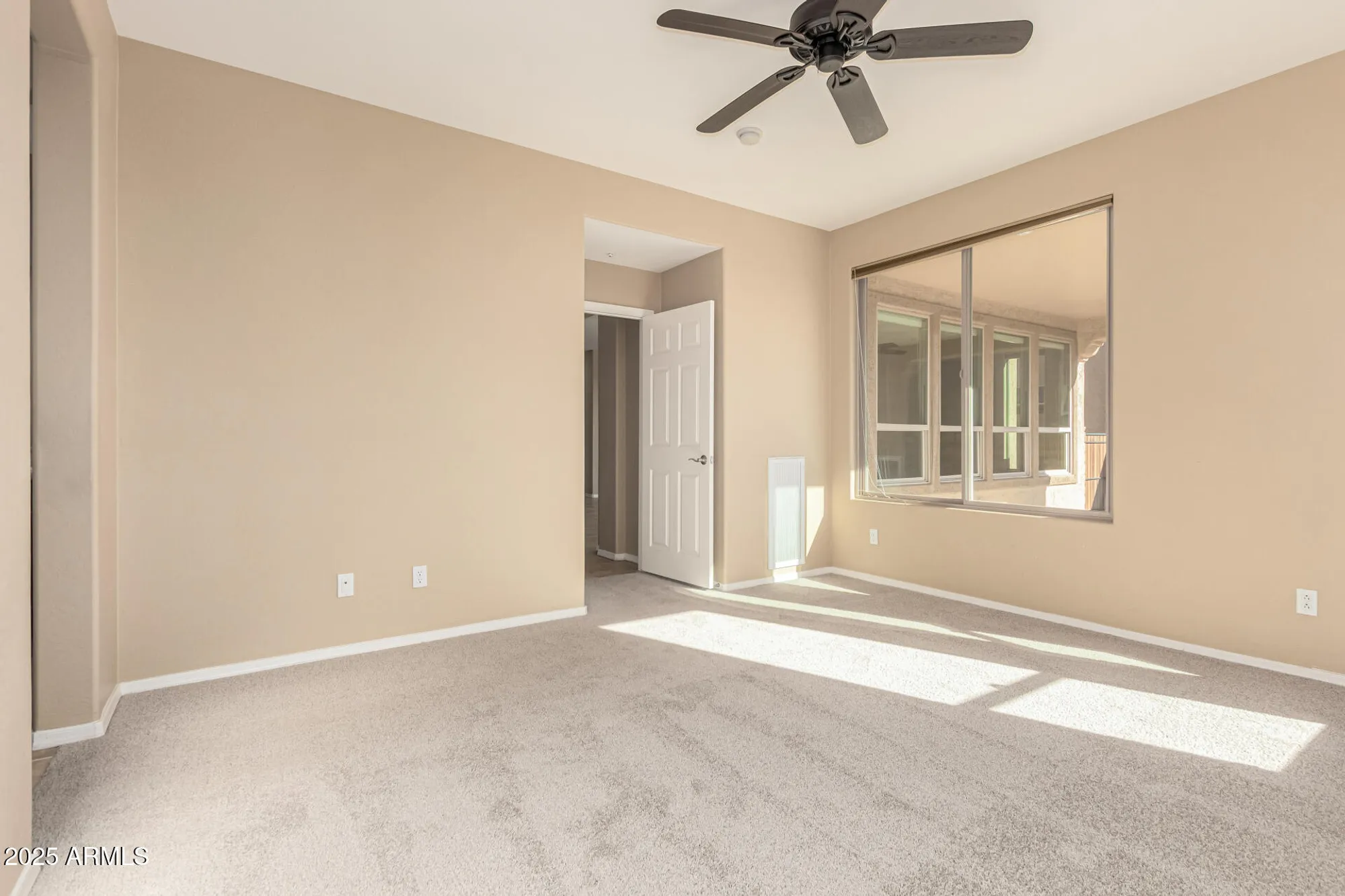 Property Slideshow image 18 of 59 | 13049 w redbird rd, Peoria, AZ, 85383